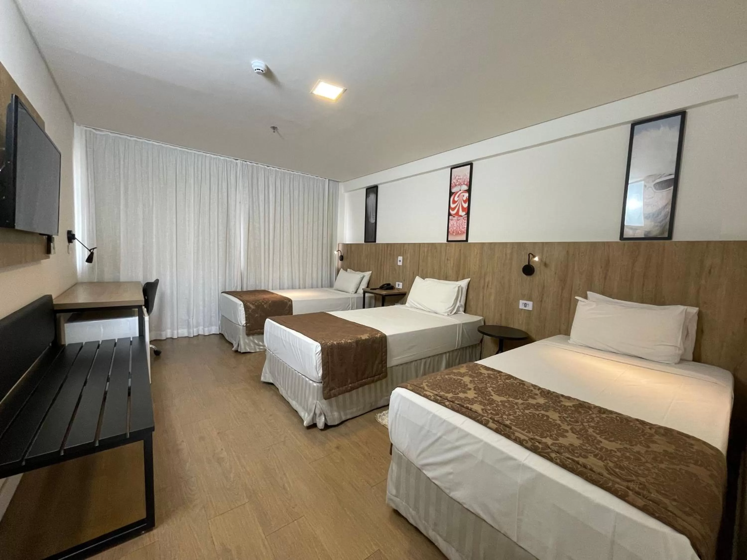 Superior Triple Room - single occupancy in Transamerica Executive Maringá