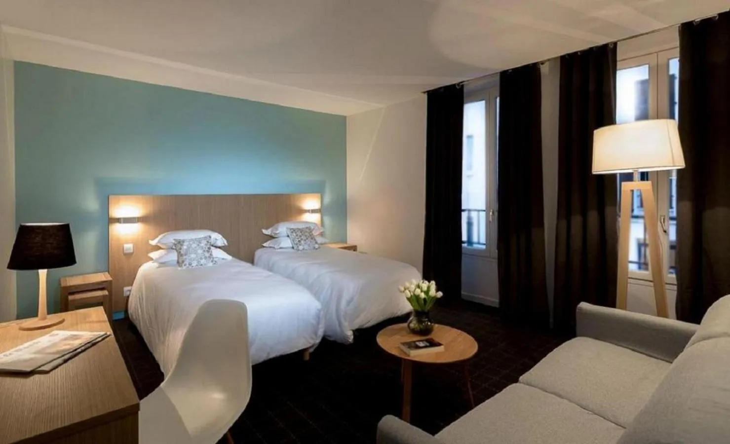 Twin Room in Hotel Mirabeau Eiffel