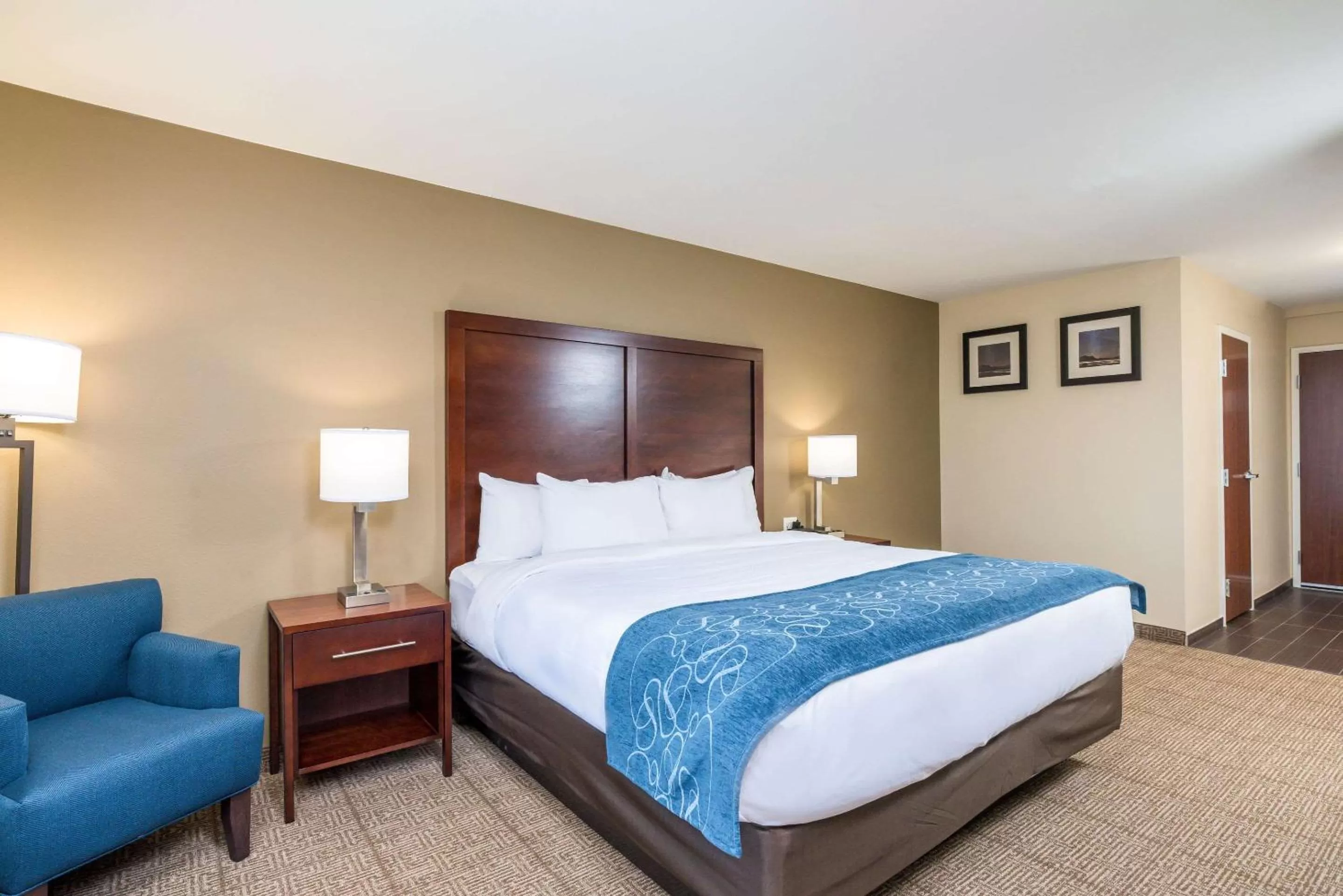 King Room - Non-Smoking in Comfort Inn Tonopah