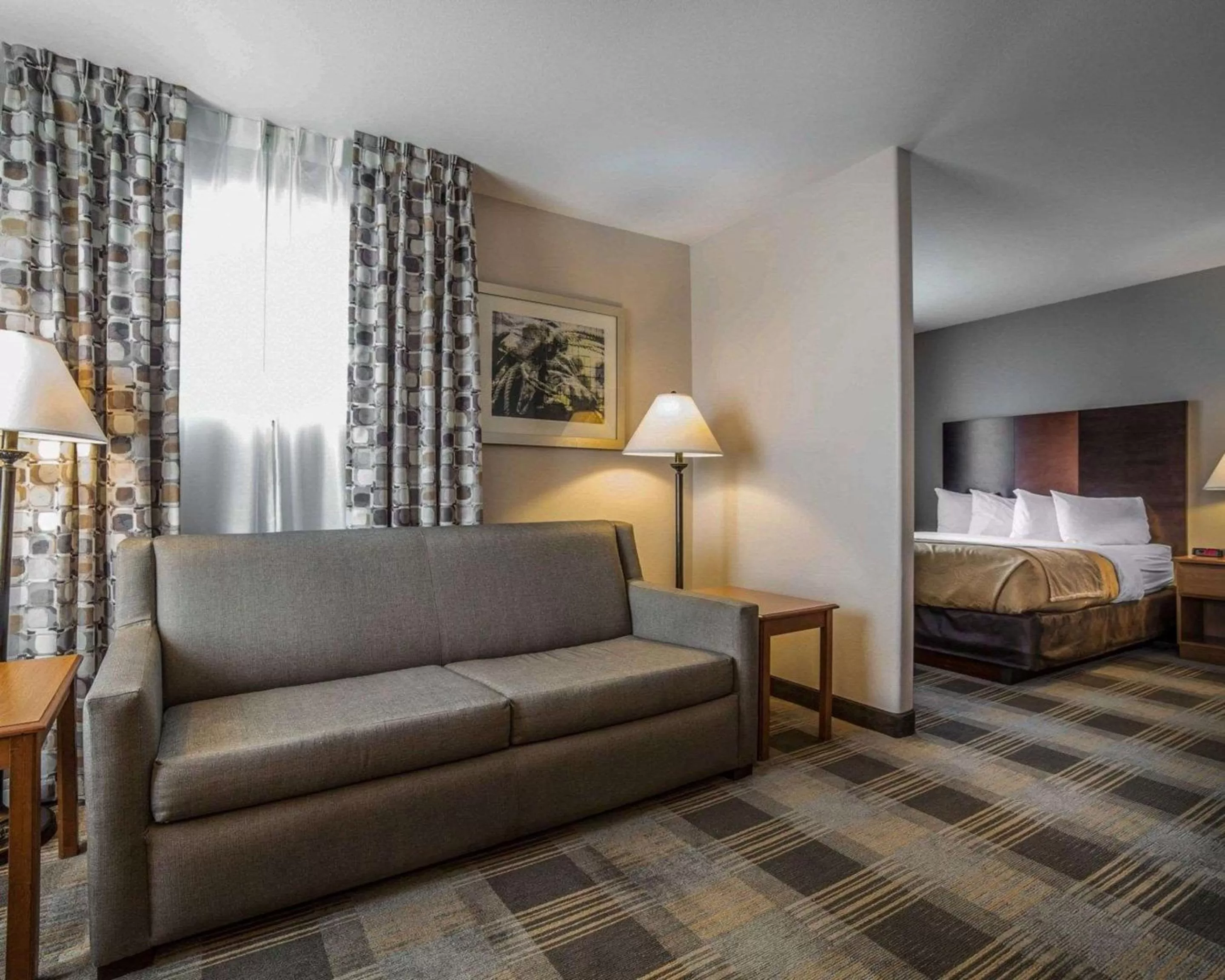 Bedroom in MainStay Suites Casper