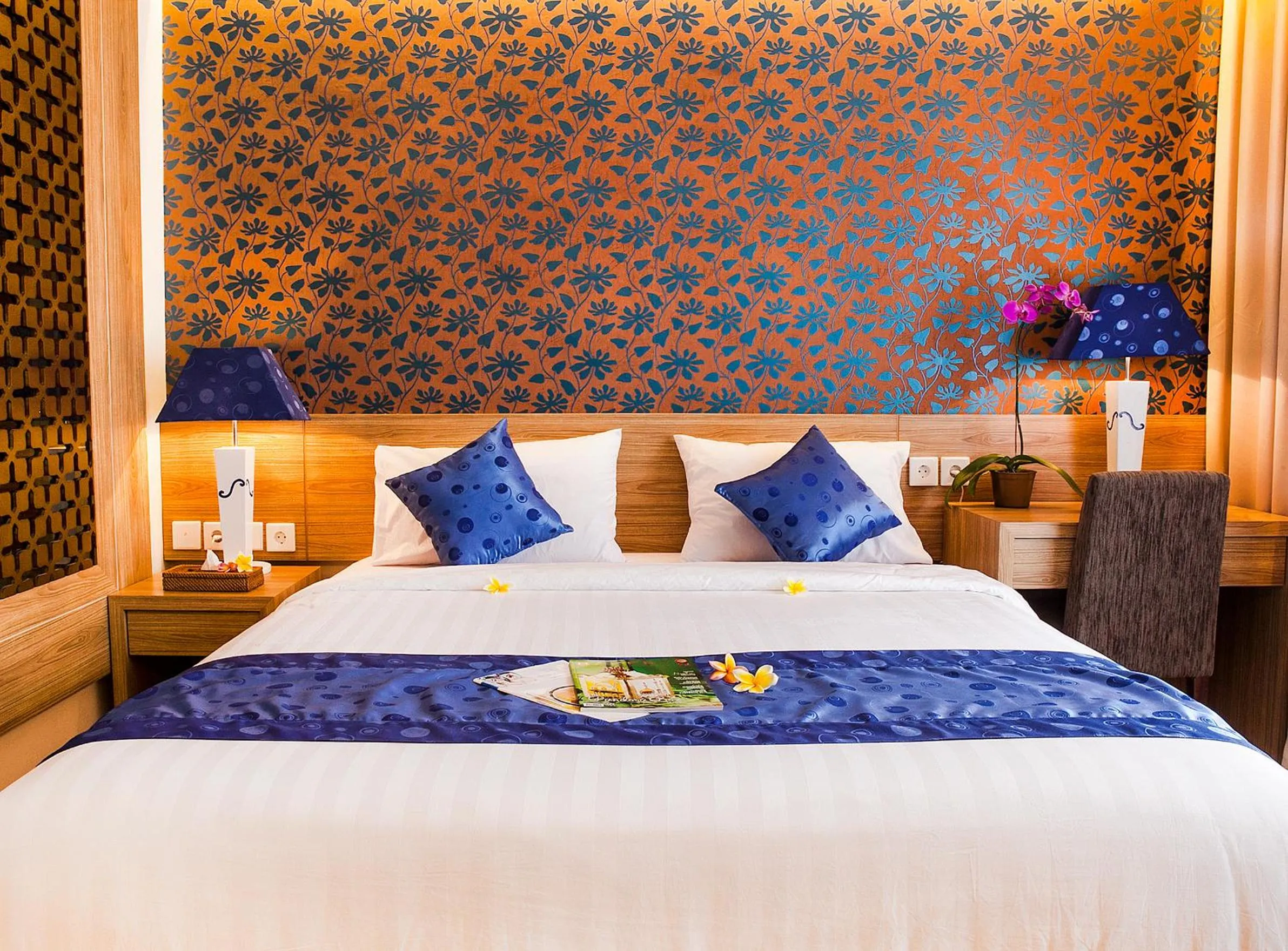 Deluxe Double Room with Pool View in Natya Hotel Kuta