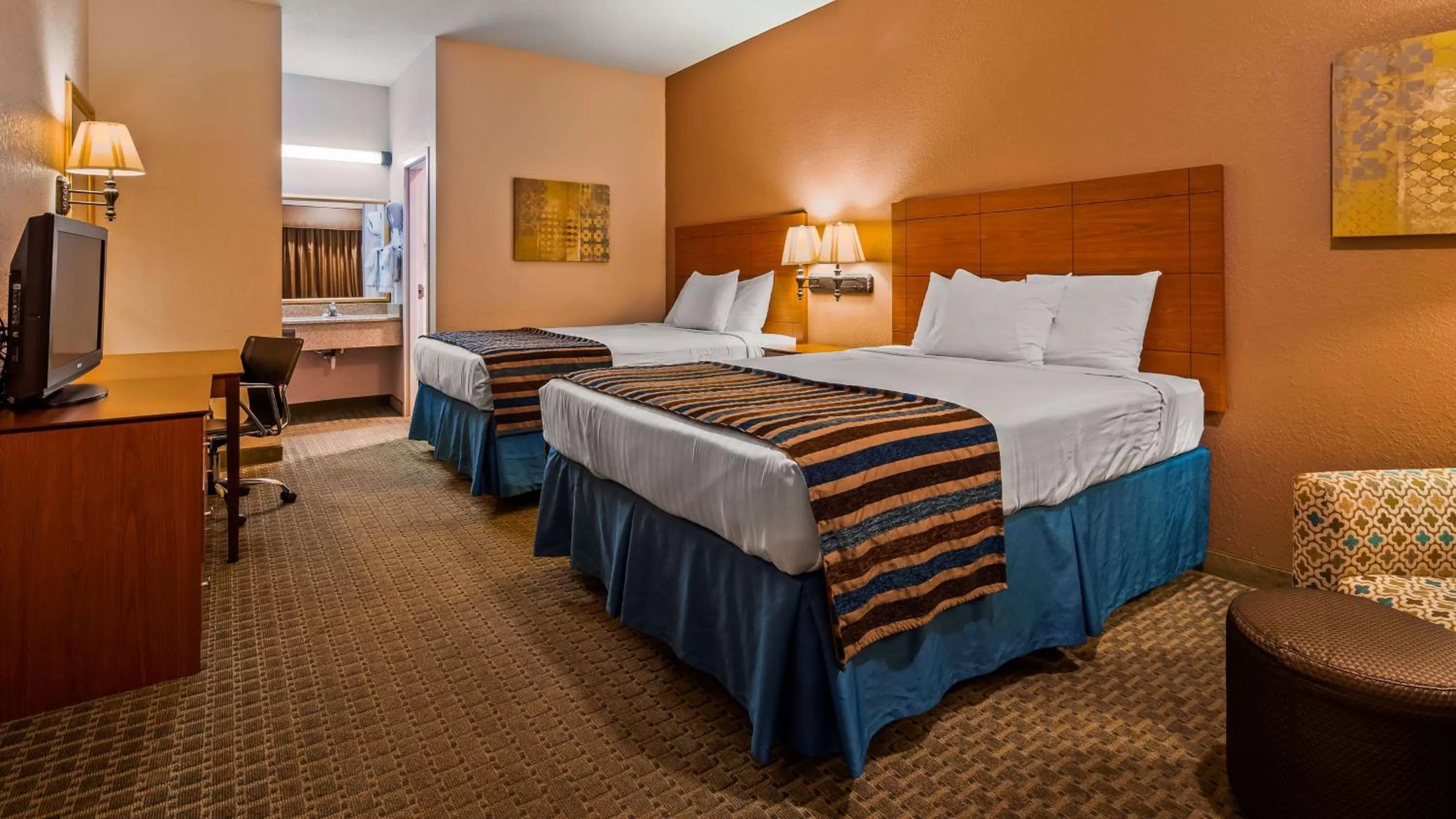 Double Room with Two Double Beds - Disability Access/Non-Smoking in SureStay Hotel by Best Western Ottawa