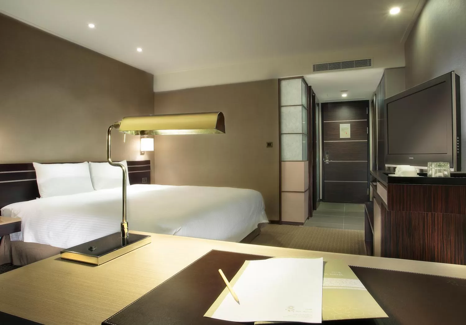 Bedroom, Bed in SOL Hotel