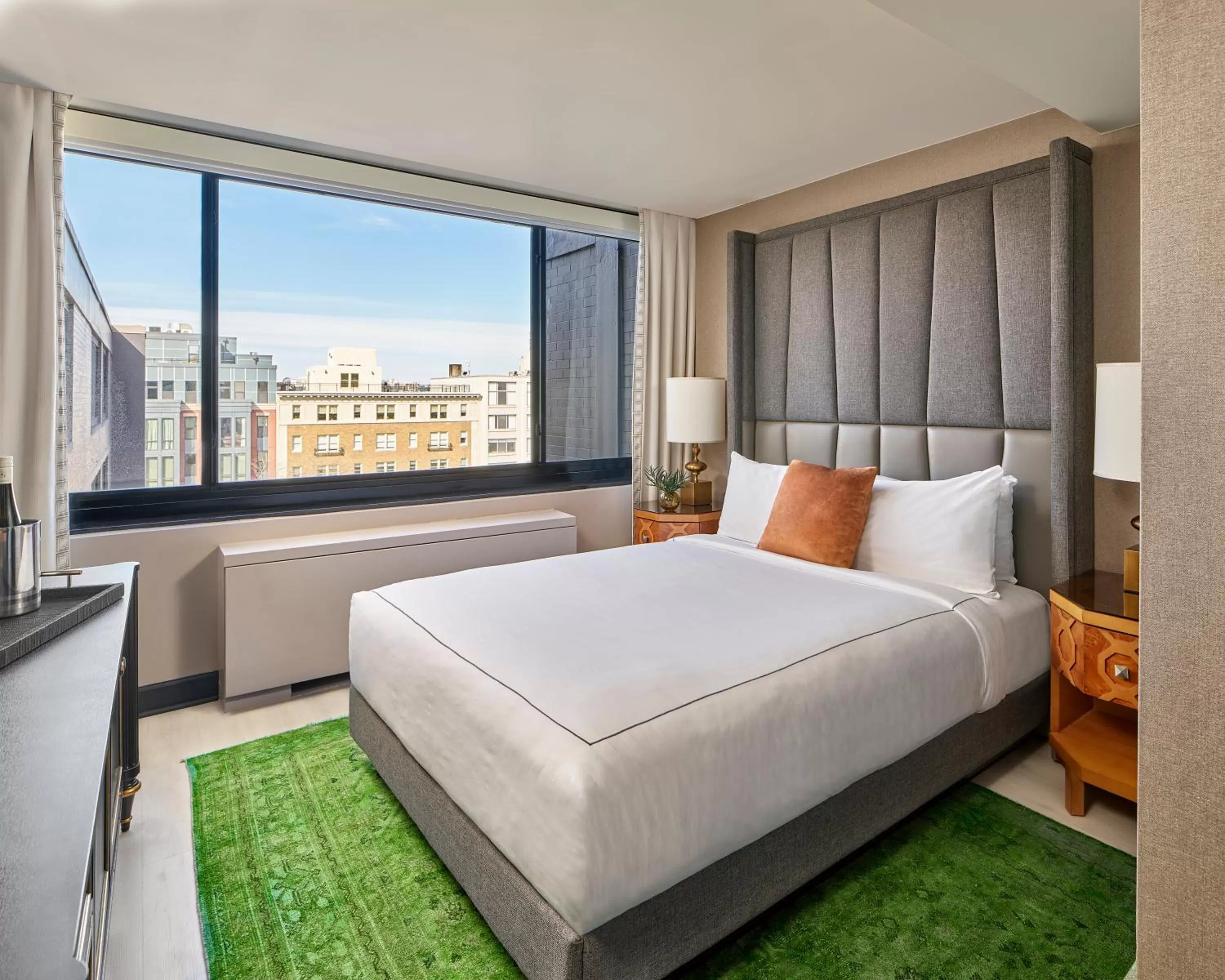 Viceroy Queen in Viceroy Washington DC