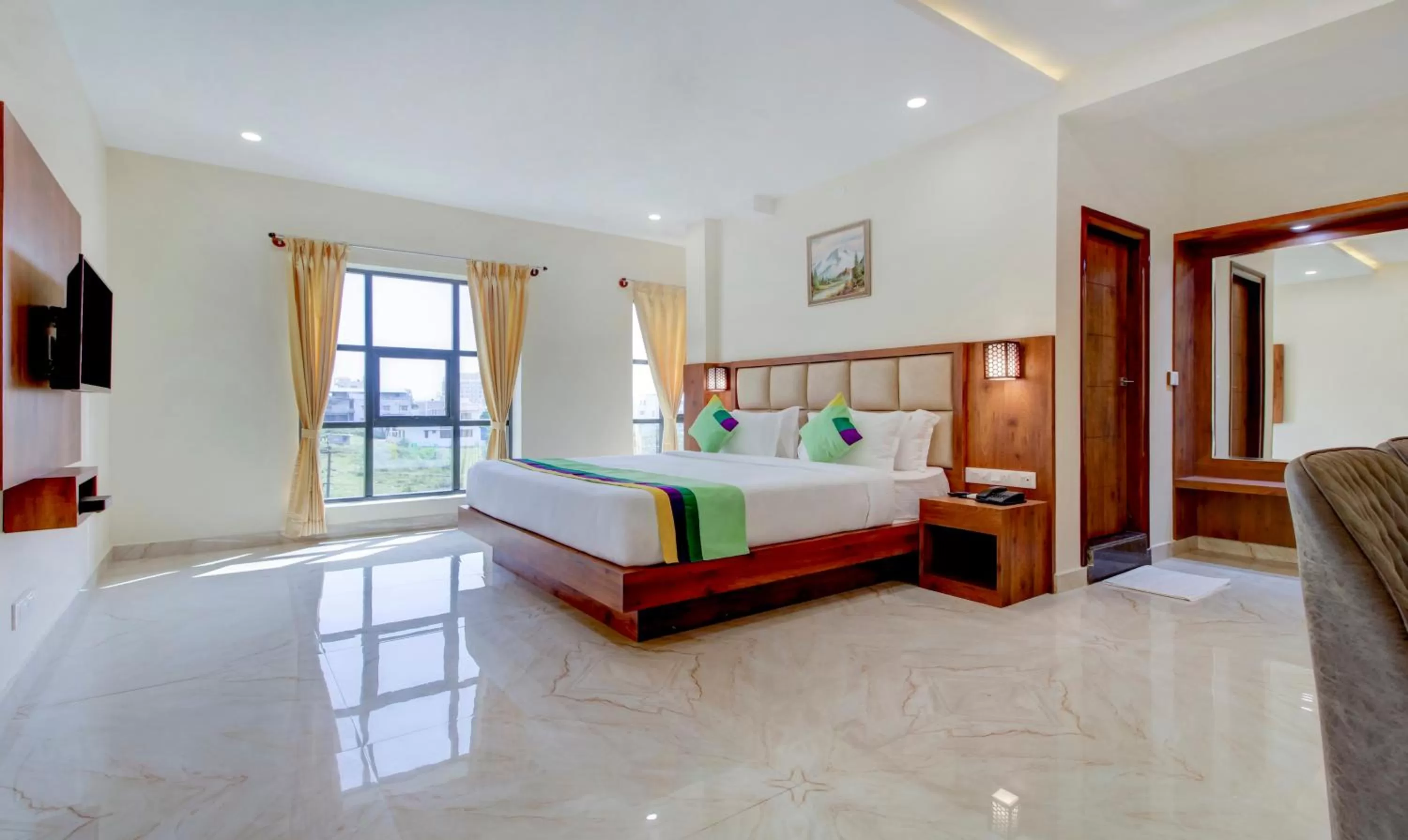 Standard Room in Treebo The Meridian