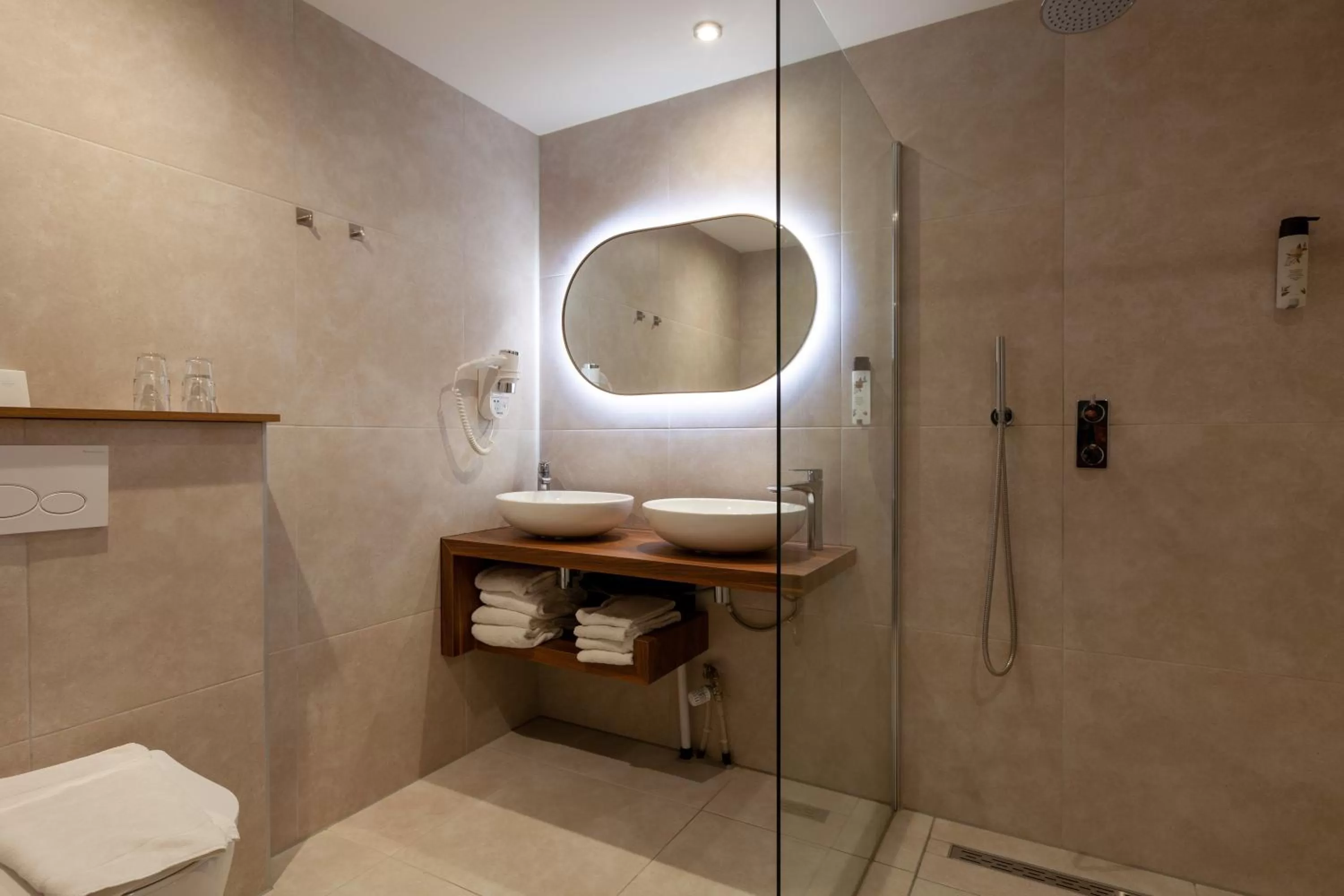 Family Room in Amsterdam Hotel Uithoorn