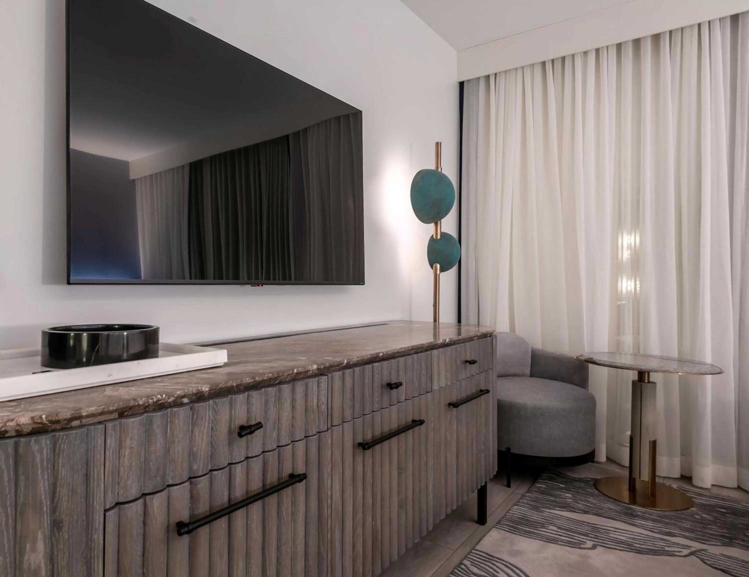 Premium King Room in The Morrow Washington Dc, Curio Collection By Hilton