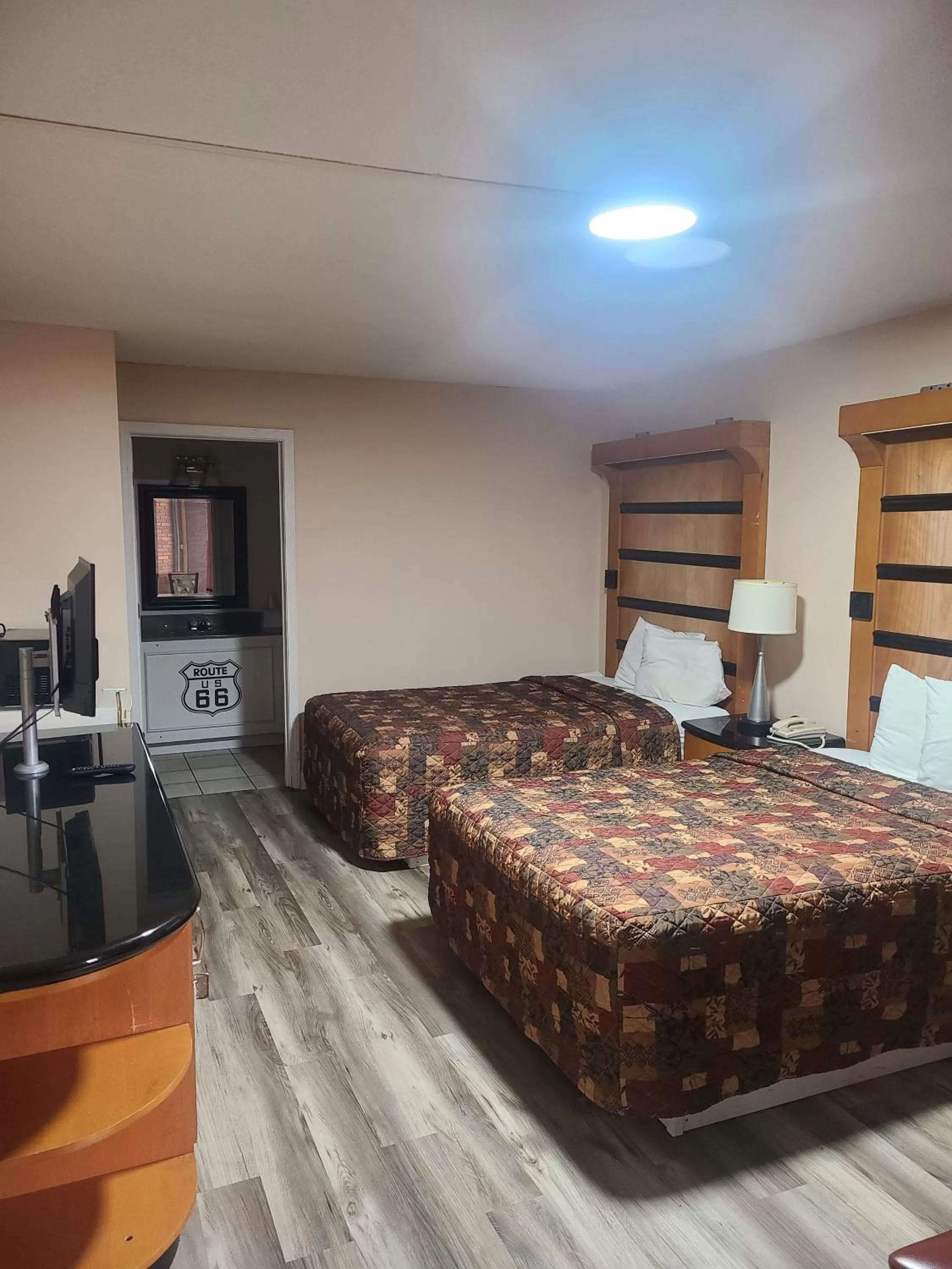 Double Room in Route 66 Hotel, Southern View, Illinois