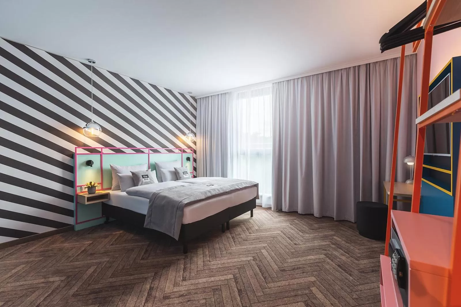 Superior Double Room in Holiday Inn - the niu, Belt Frankfurt Eschborn by IHG