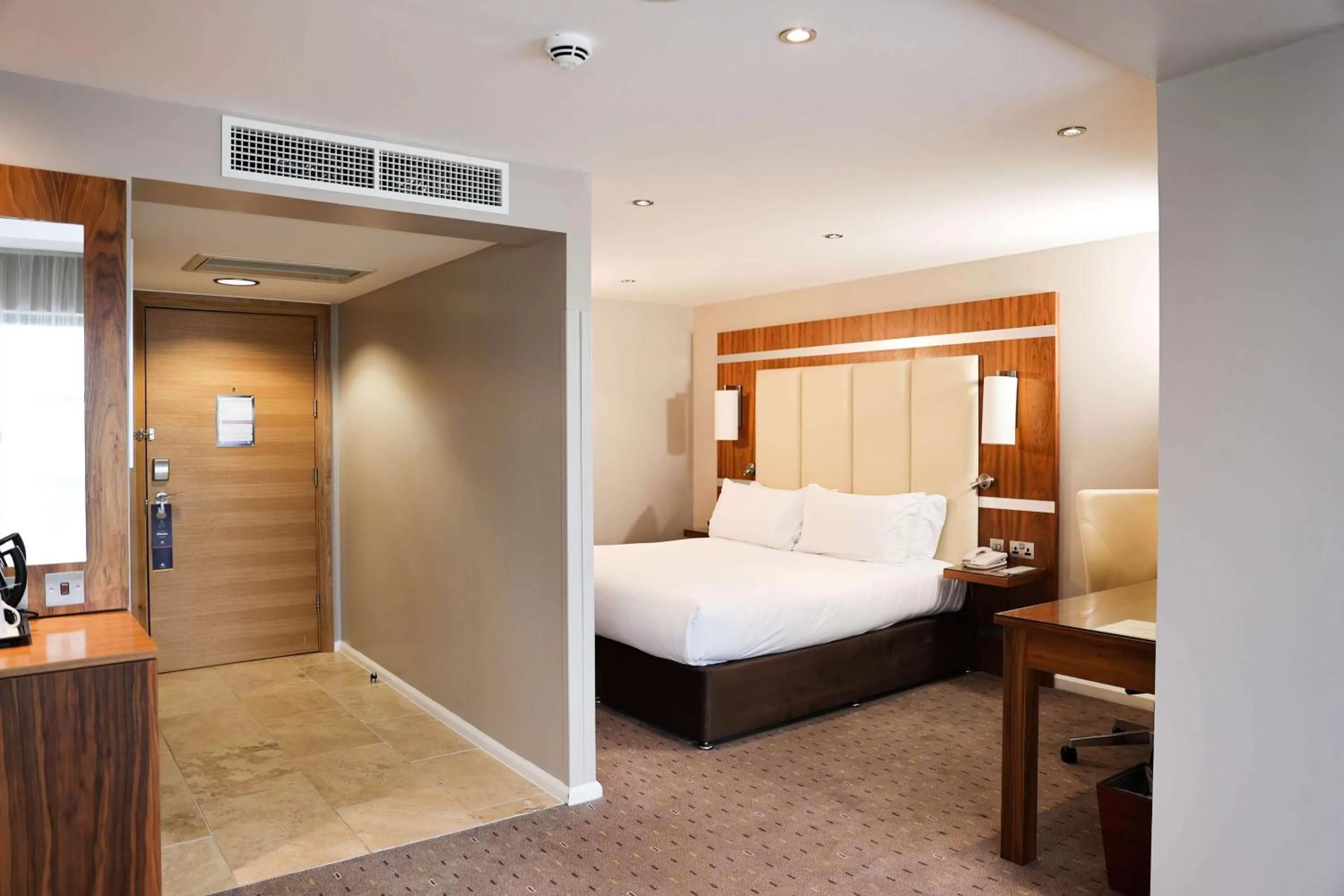 King Bed Suite in DoubleTree By Hilton Milton Keynes