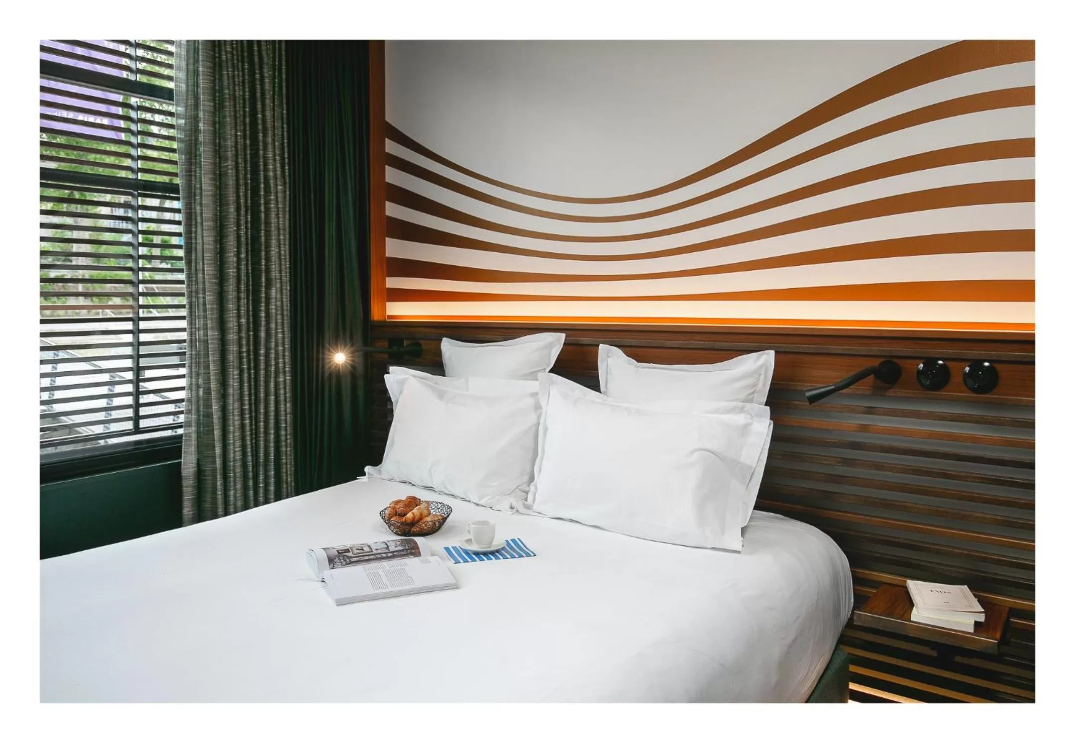 Double Room with Dock View in Hotel OFF Paris Seine