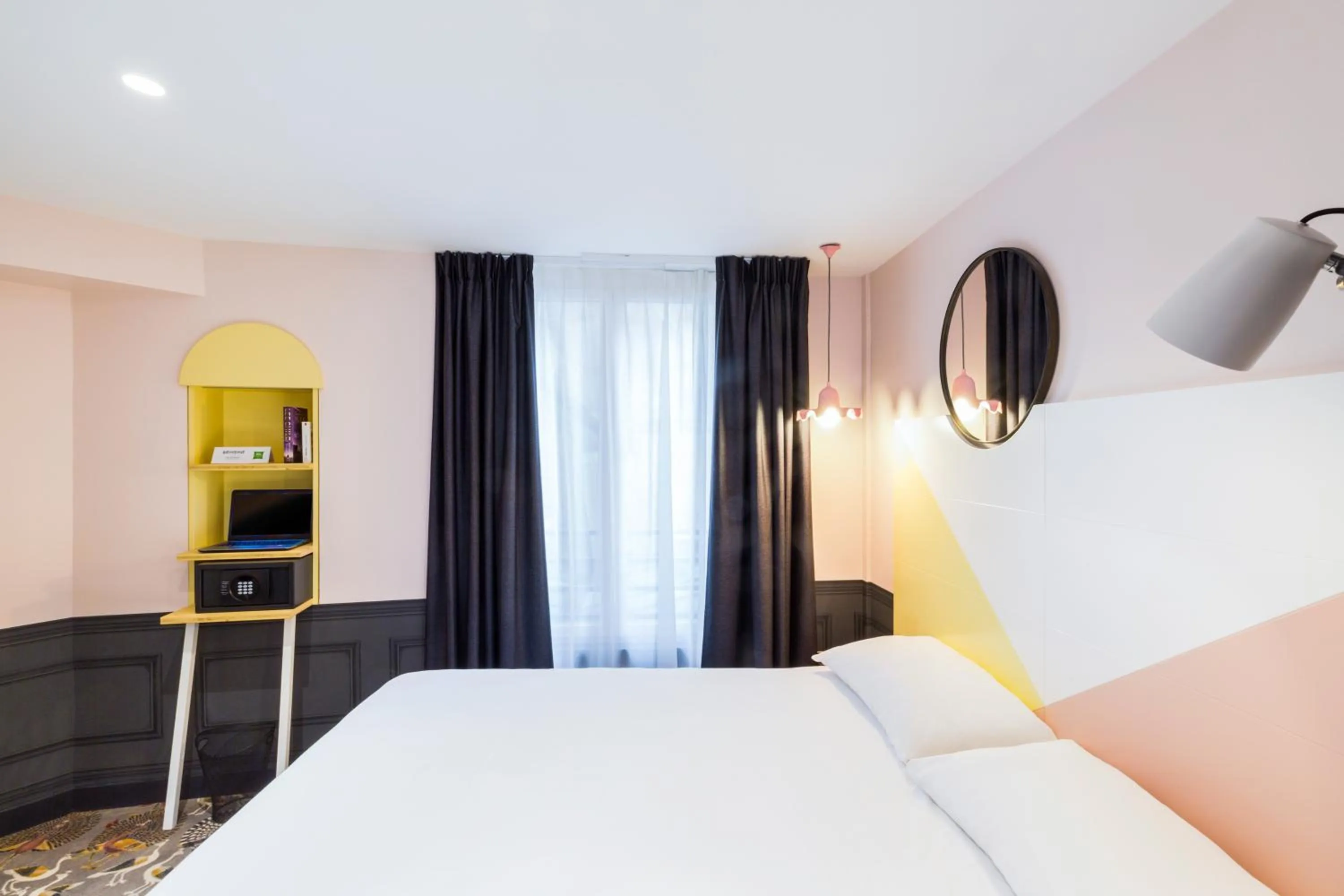 Standard Double Room in Ibis Styles Paris Gare De L'Est Tgv