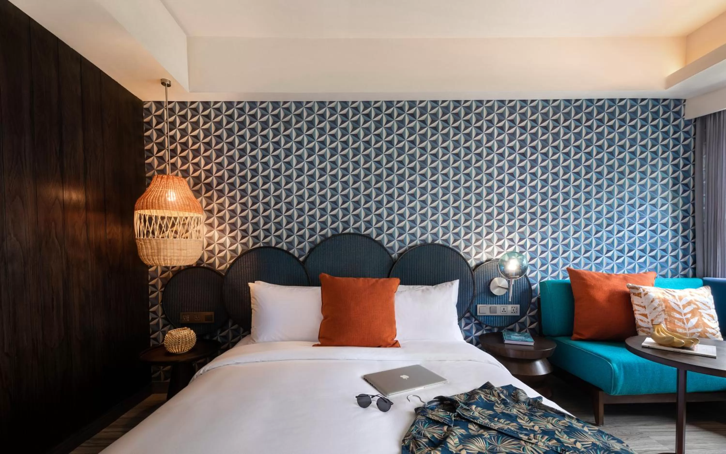 Kokomo - Deluxe Double Room with Free Benefit in MAMAKA by Ovolo