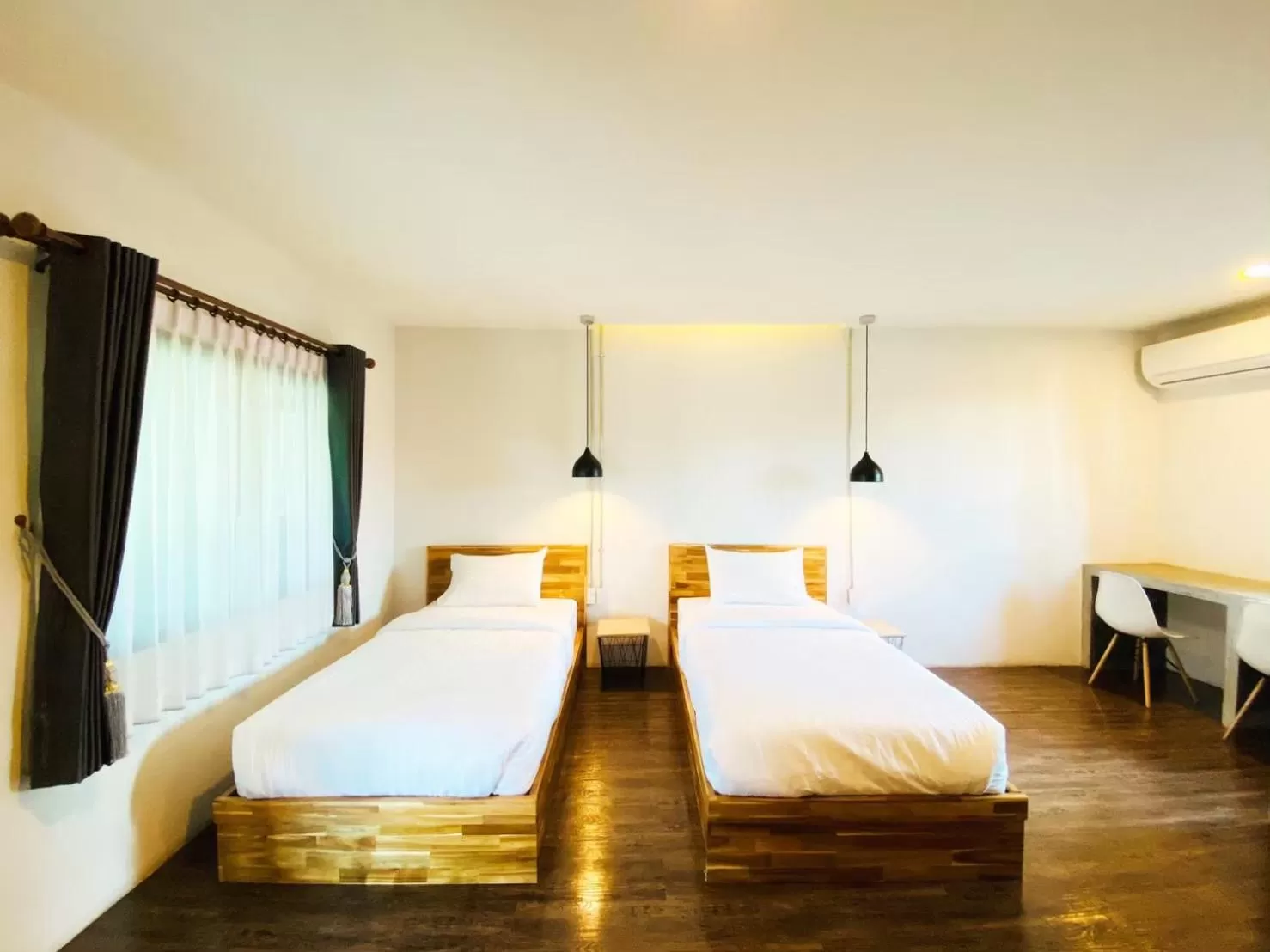 Deluxe Twin Room in Leela Boutique (ลีลาบูทีค)