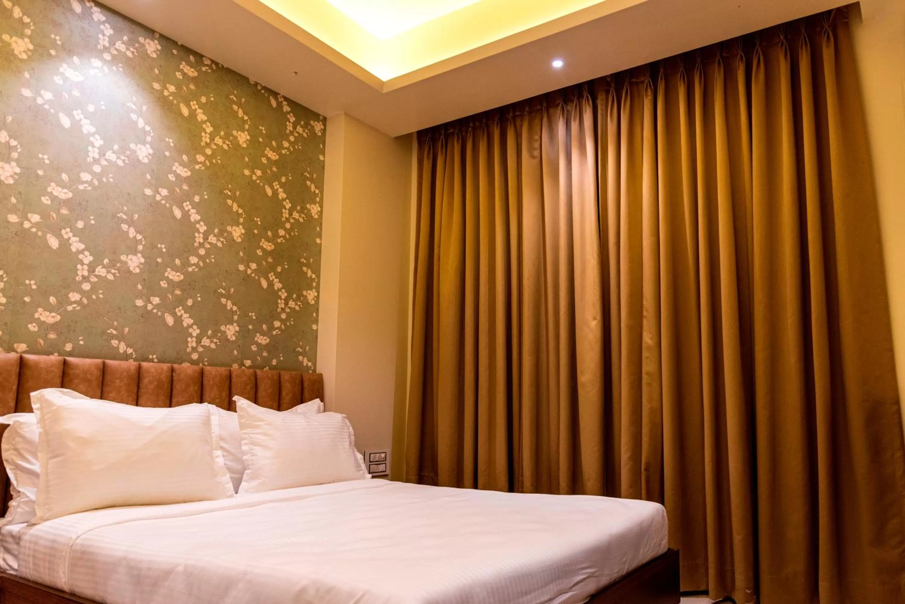 Suite in Hotel Pratham