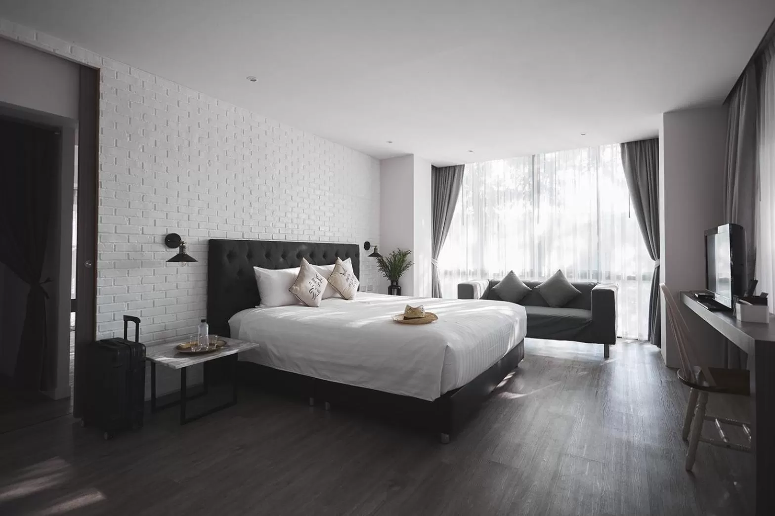 Two-Bedroom Villa with Garden View in Siambeach Resort