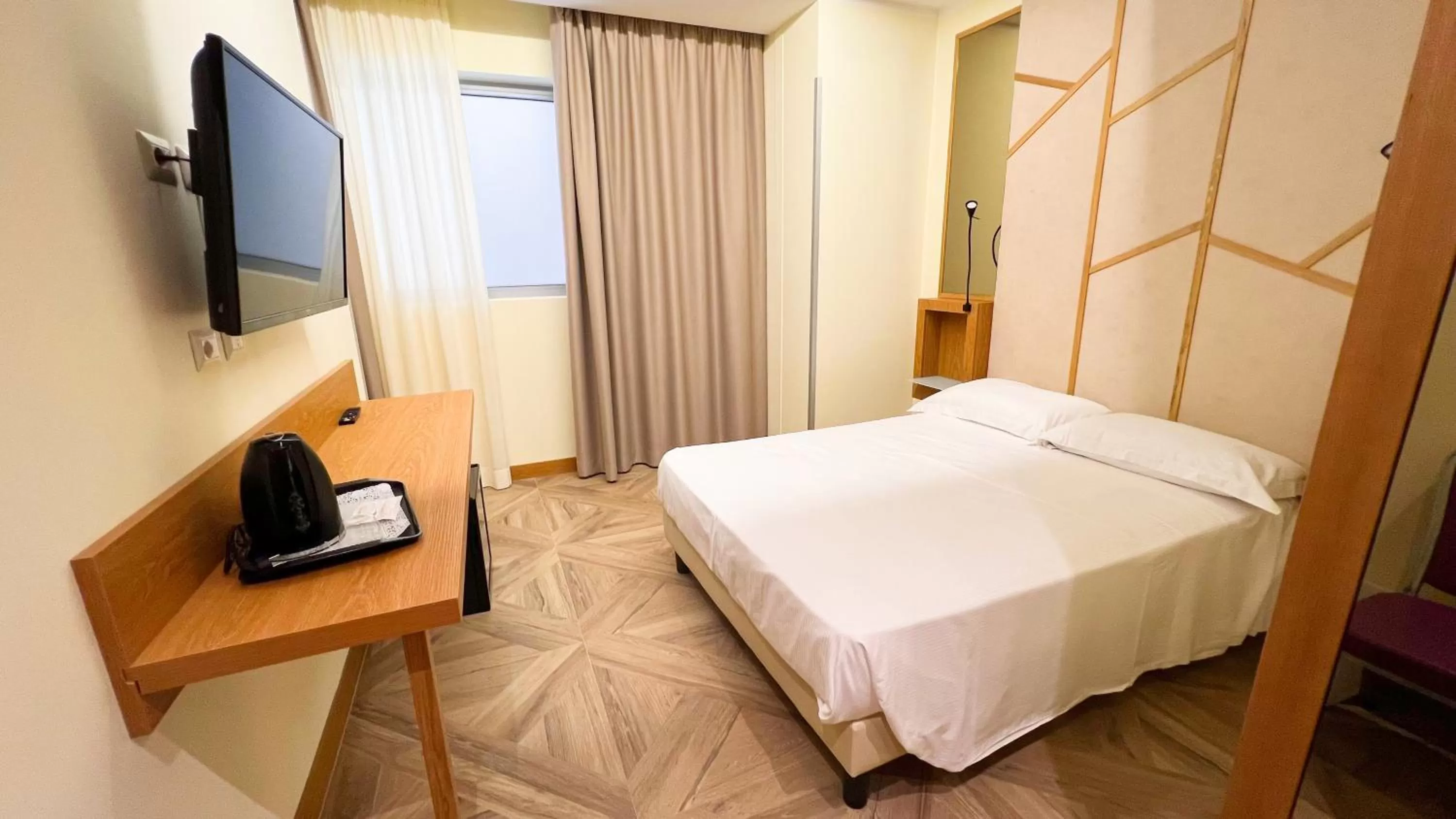 Economy Double Room in Catania Sea Palace Hotel