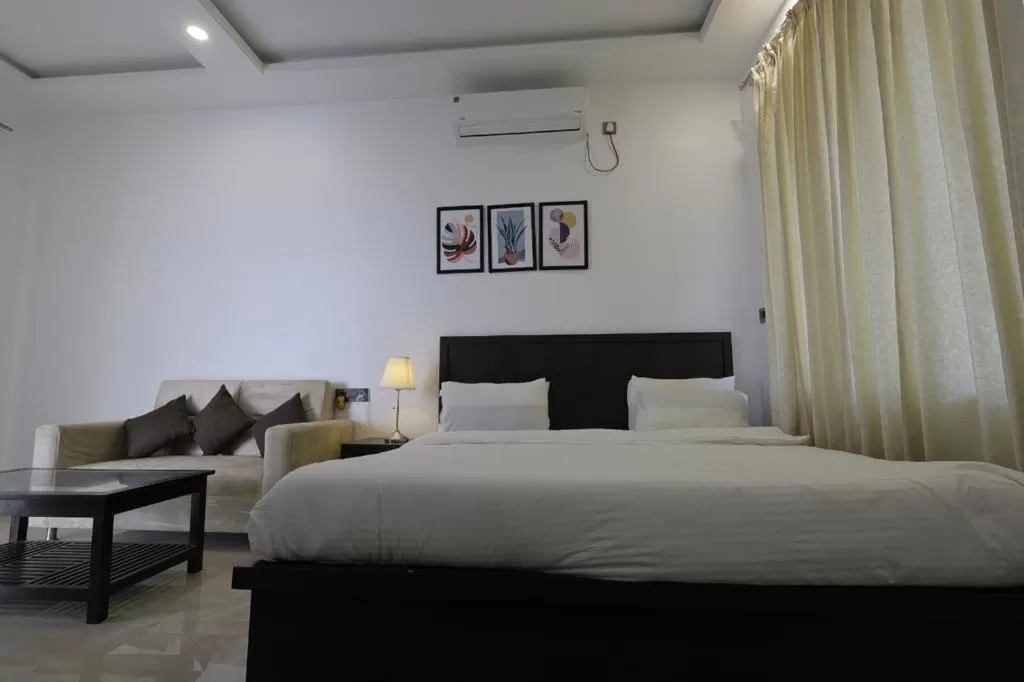 Deluxe Double Room in The White Lotus