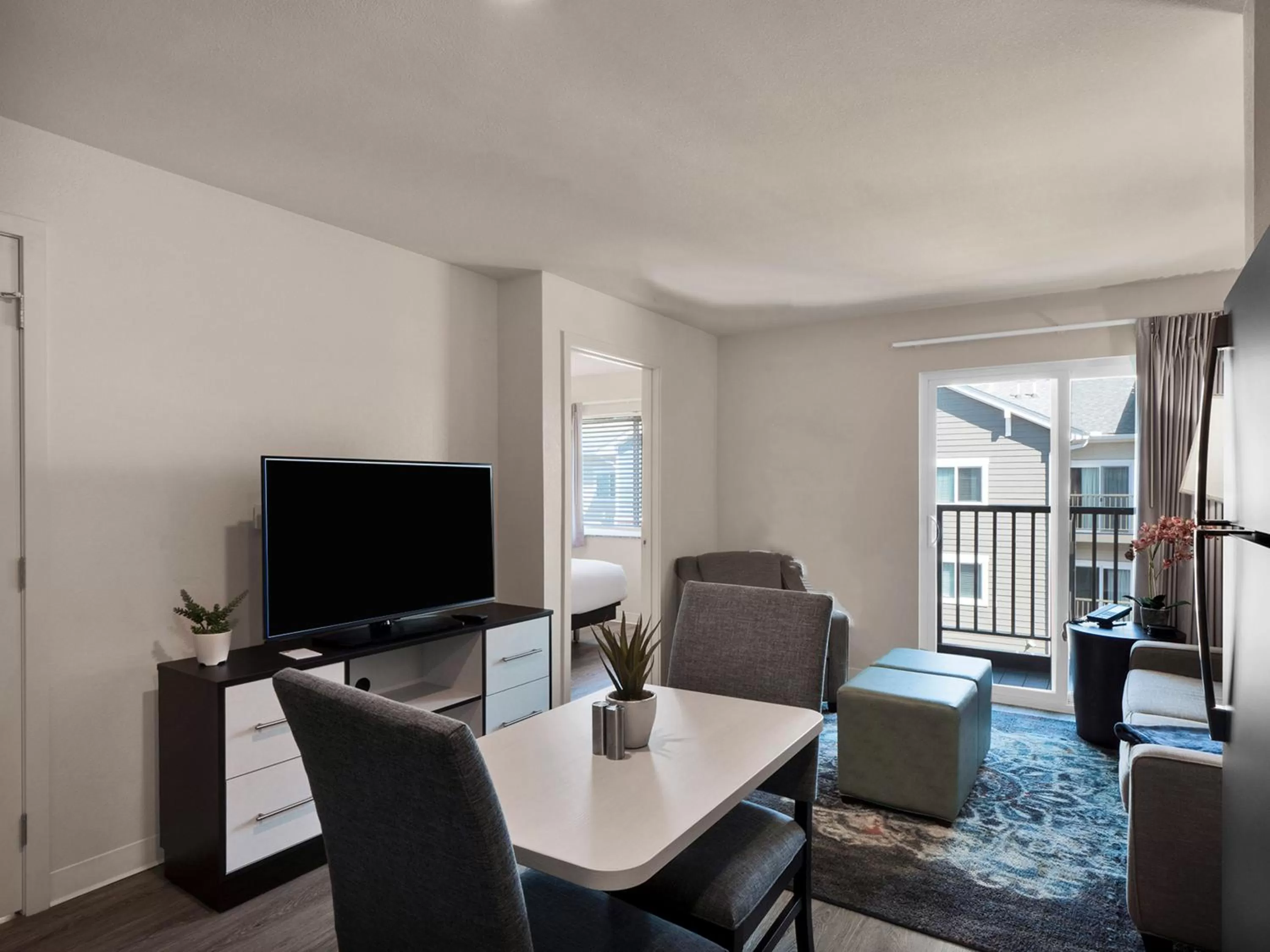 Two Bedroom Suite w/Fully Equipped Kitchen in WaterWalk Extended Stay by Wyndham Charlotte - Arrowood