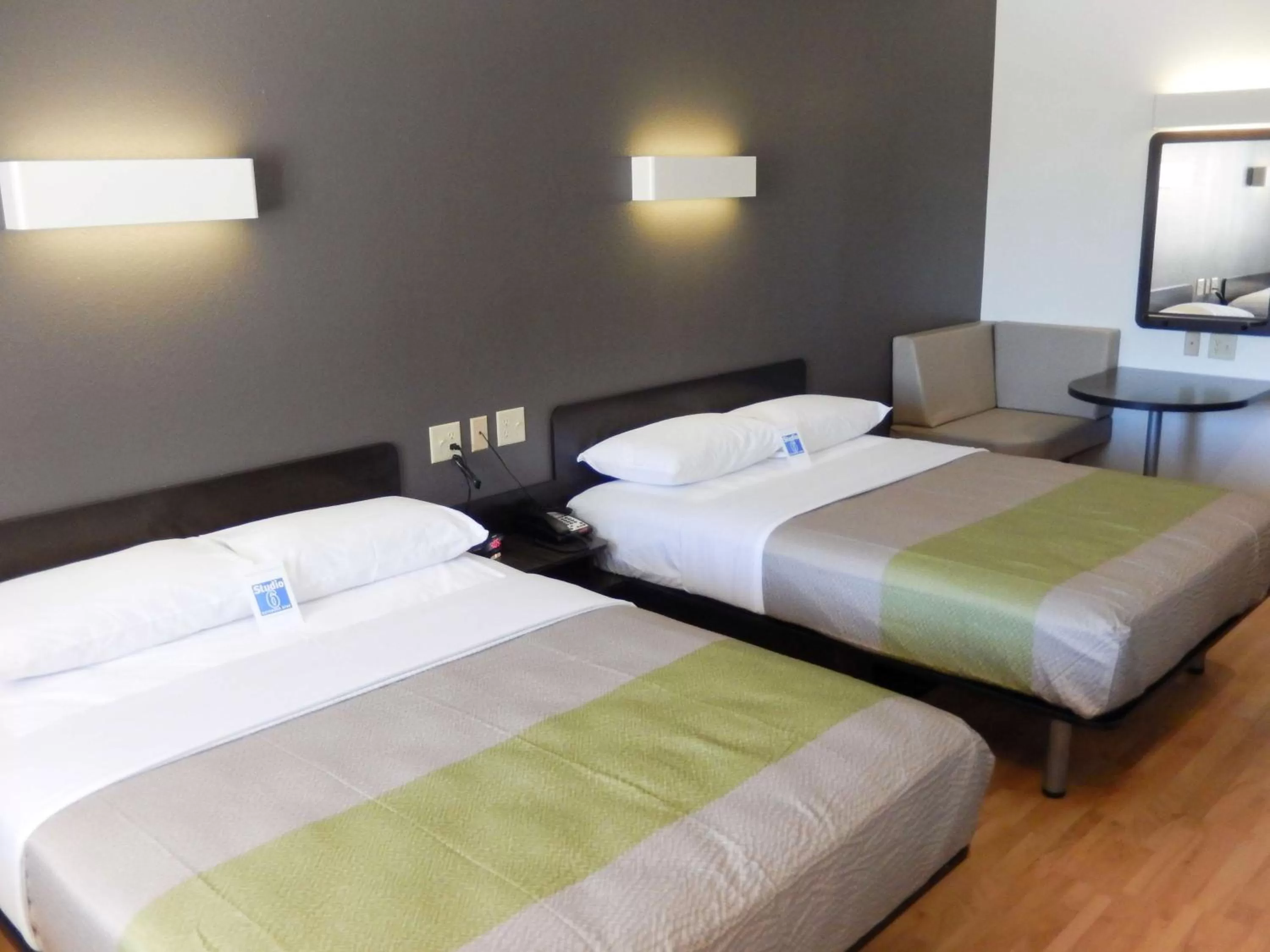 Deluxe Queen Room with Two Queen Beds - Non-Smoking in Studio 6-Yukon, OK