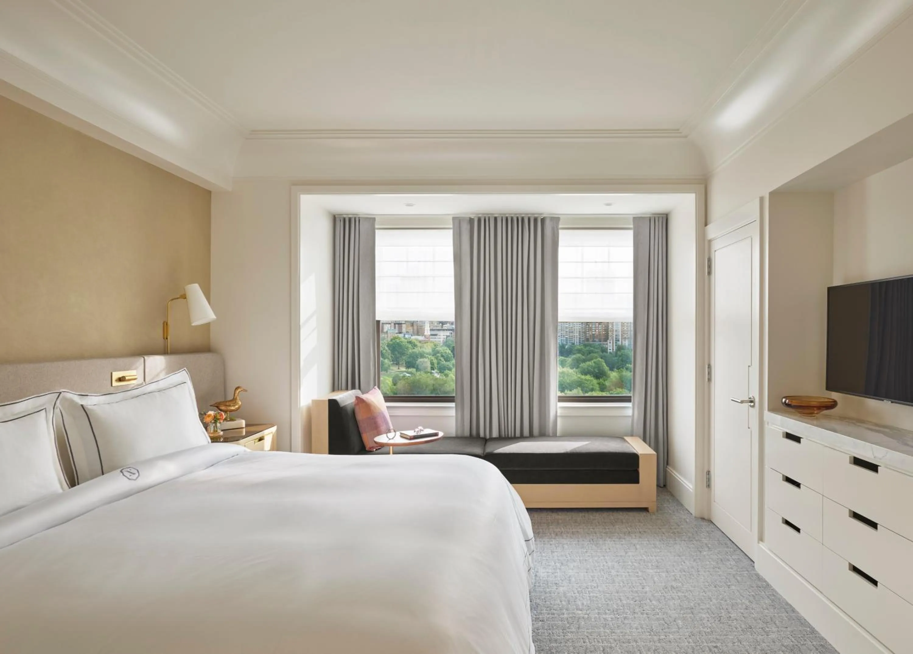 King Room with Garden View in The Newbury Boston