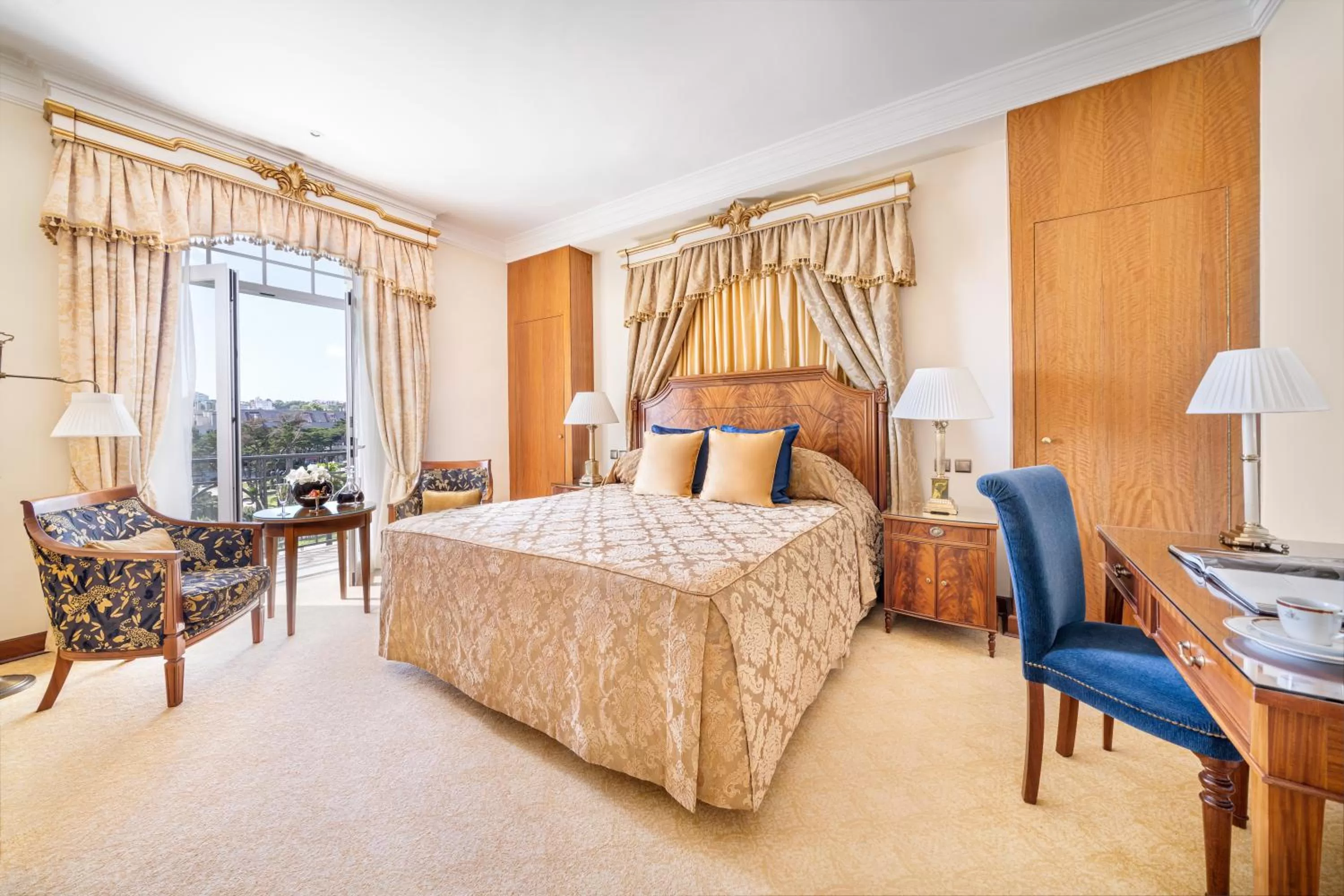 Executive Suite in Palácio Estoril Hotel, Golf & Wellness