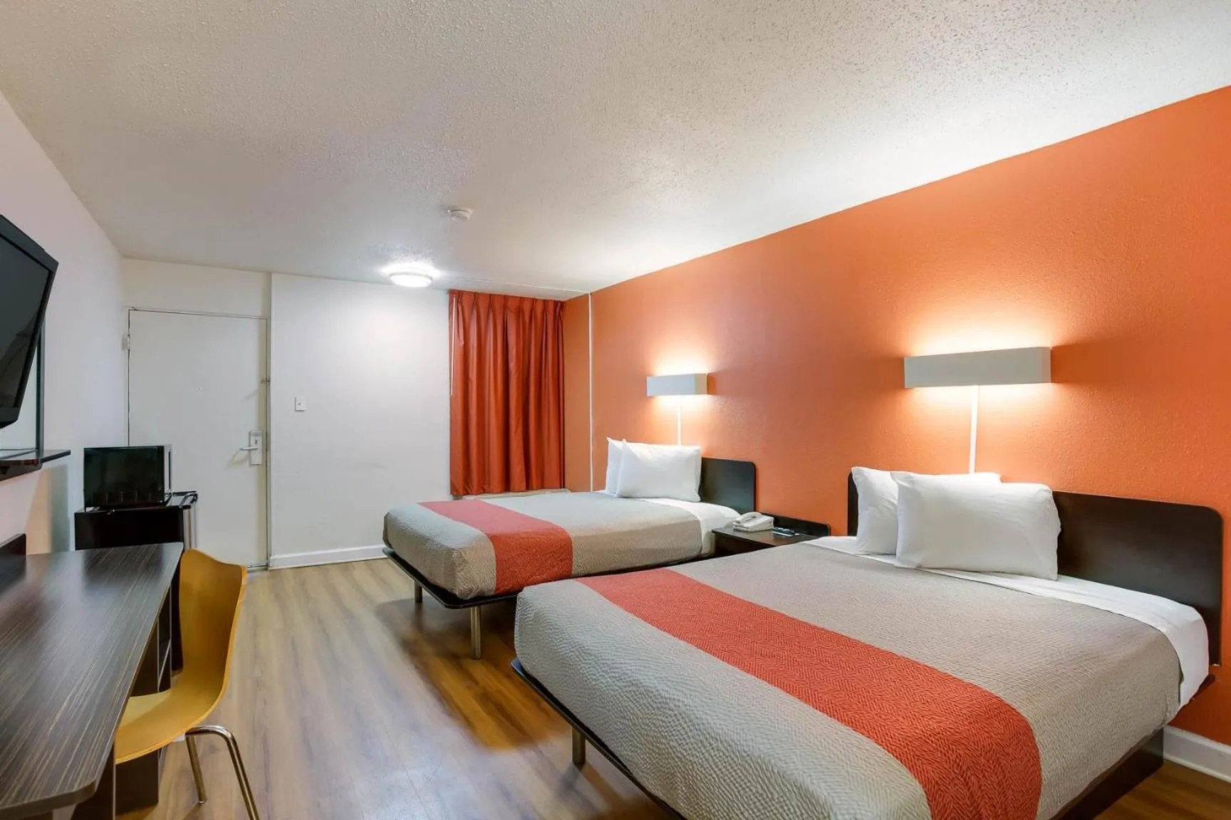 Deluxe Queen Room with Two Queen Beds - Non-Smoking in Studio 6 Gainesville, Fl