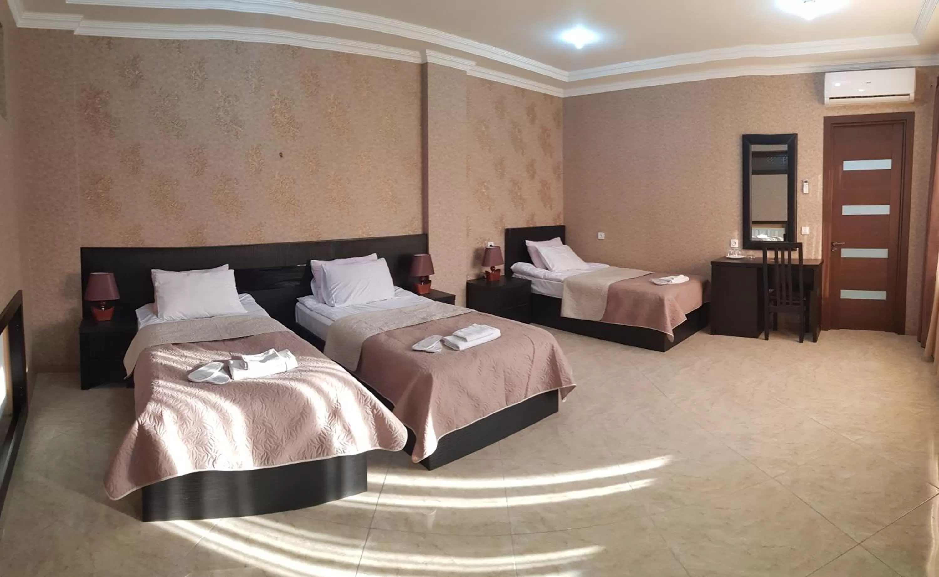 Family Room in Hotel New Telavi