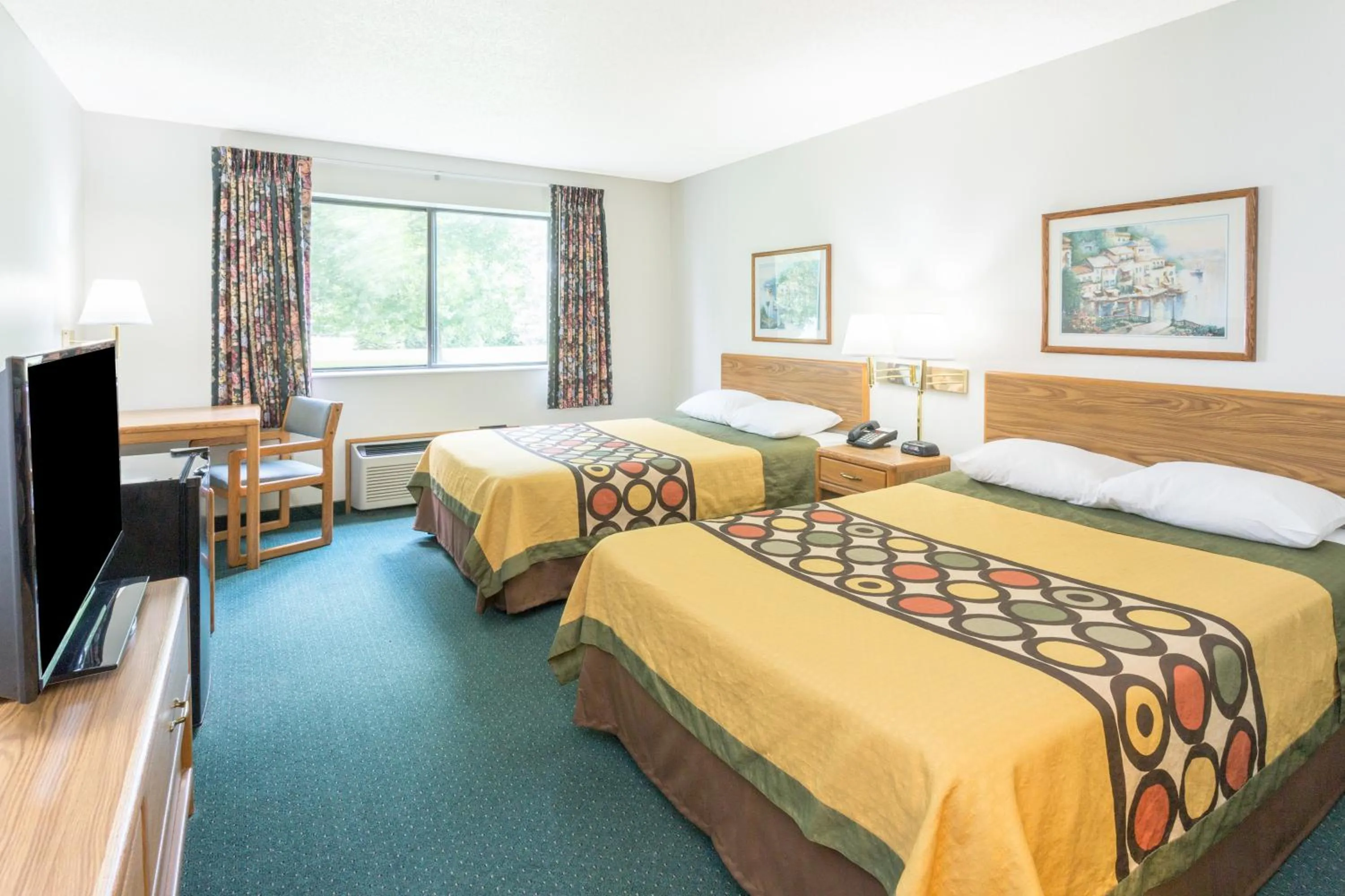 Double Room with Two Double Beds - Non-Smoking in Super 8 by Wyndham Dewitt