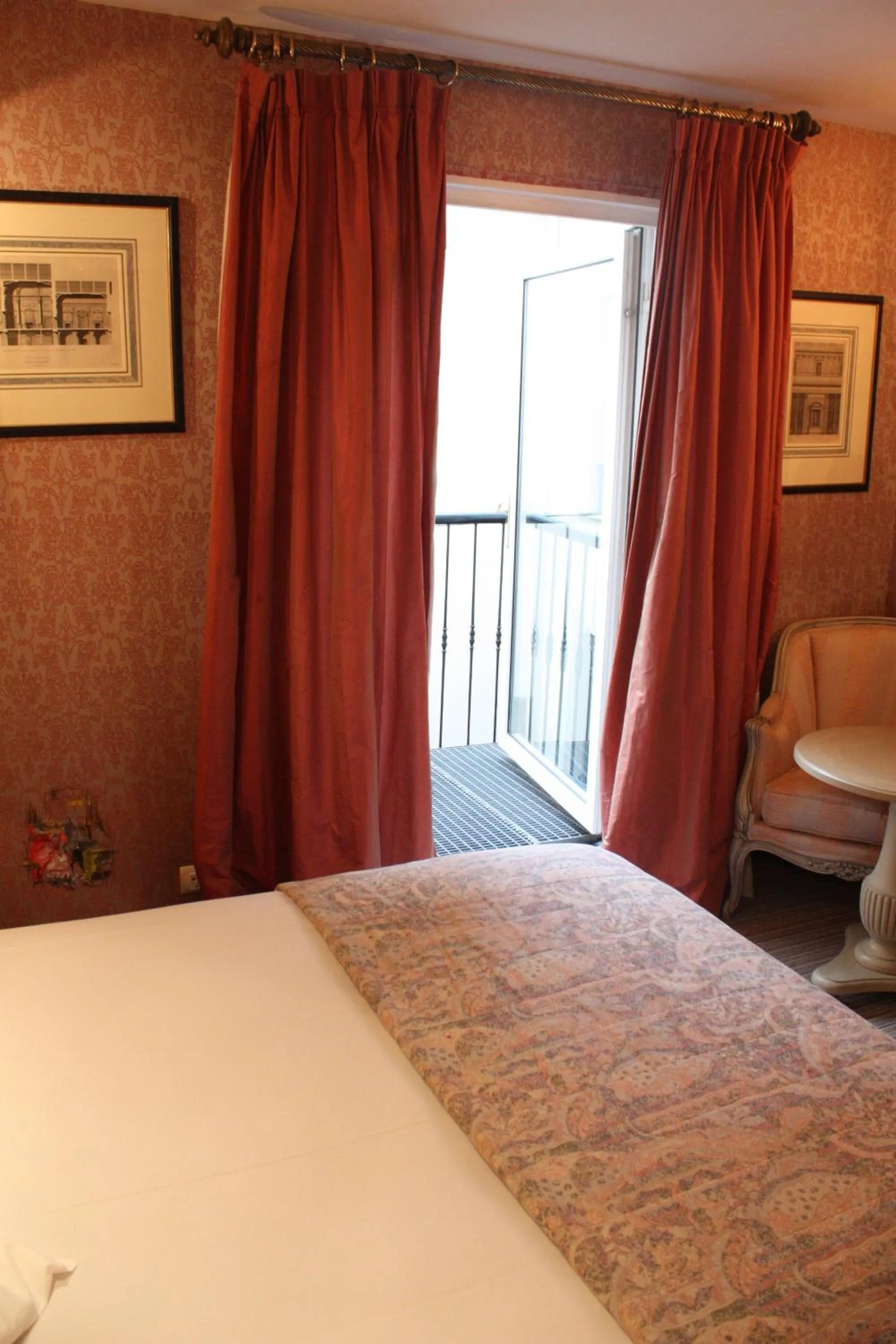 Single Room in Hôtel du Romancier