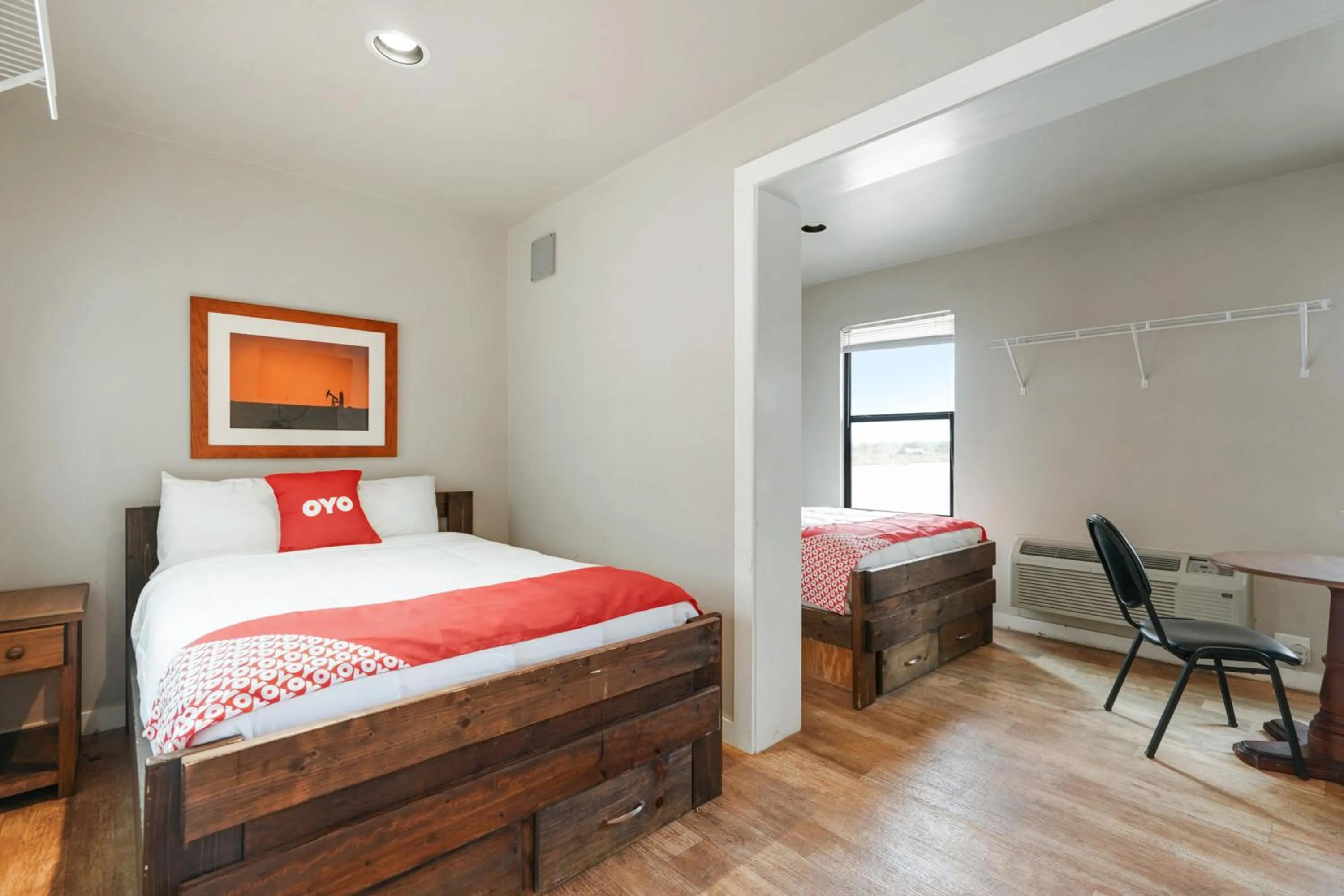 Premium 2 Full Bed with Kitchenette in The Resource Inn -Big Lake TX