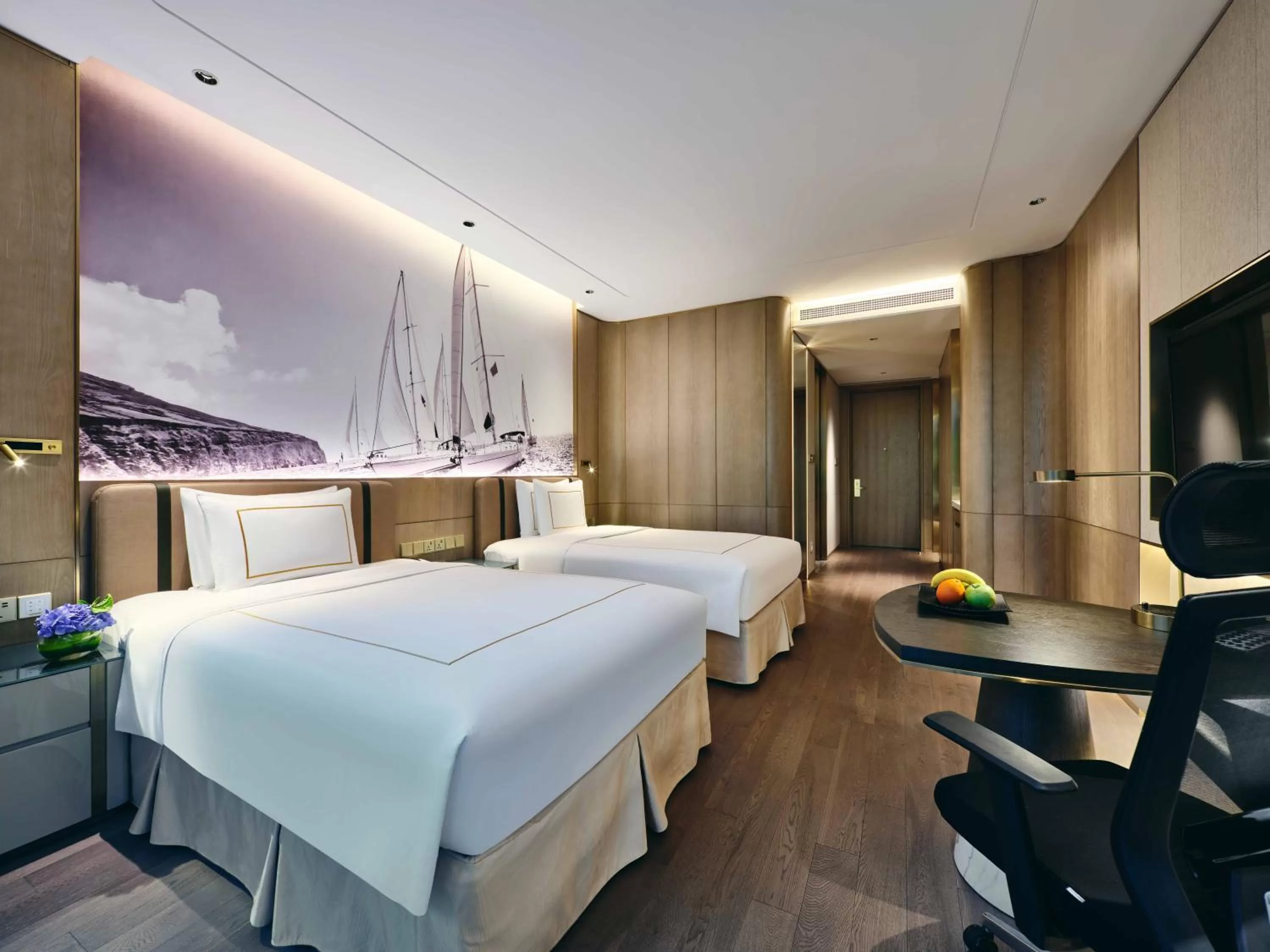 Standard Double Room with Two Double Beds in Crowne Plaza Suzhou by IHG