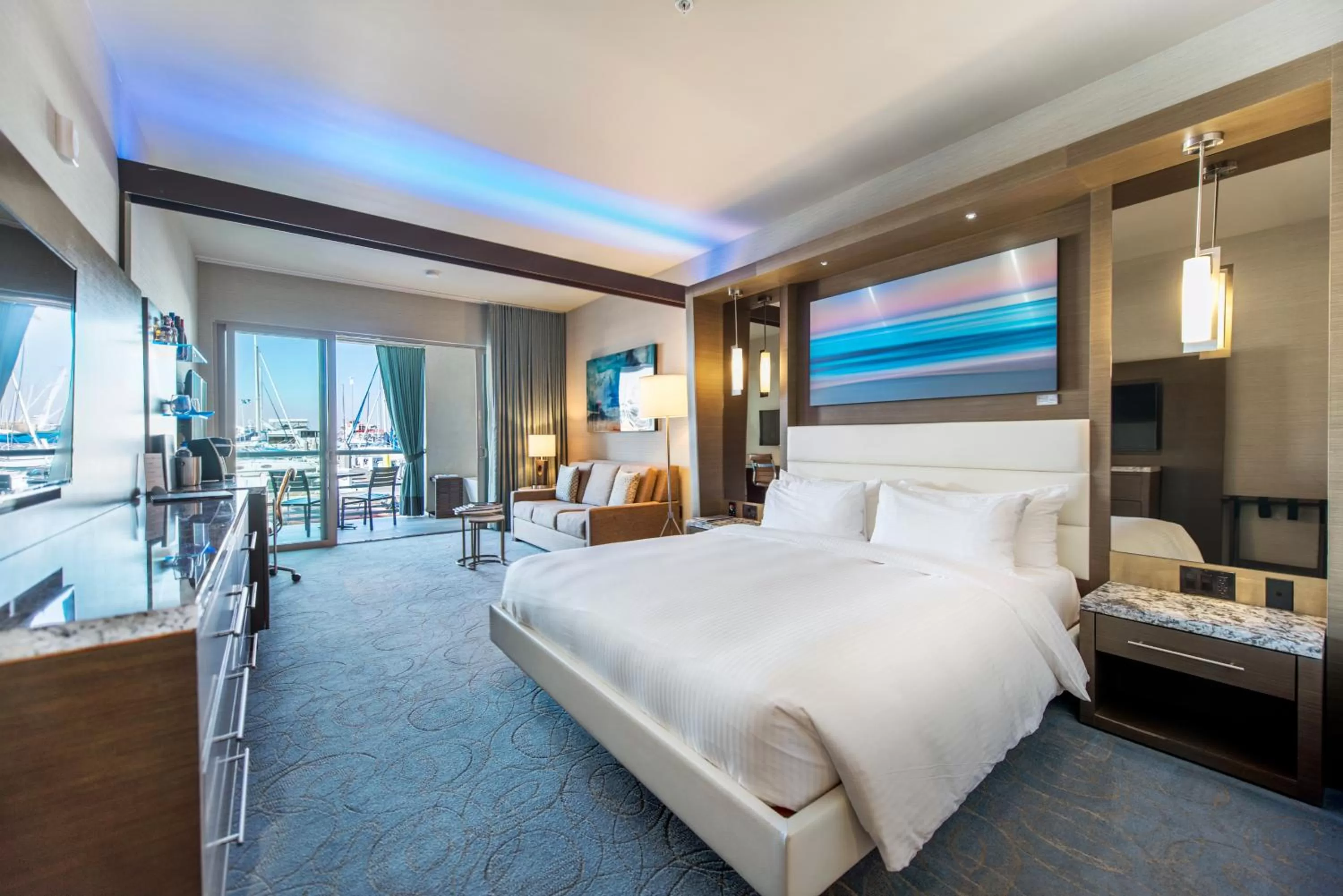 Deluxe King Suite in Shade Hotel Redondo Beach