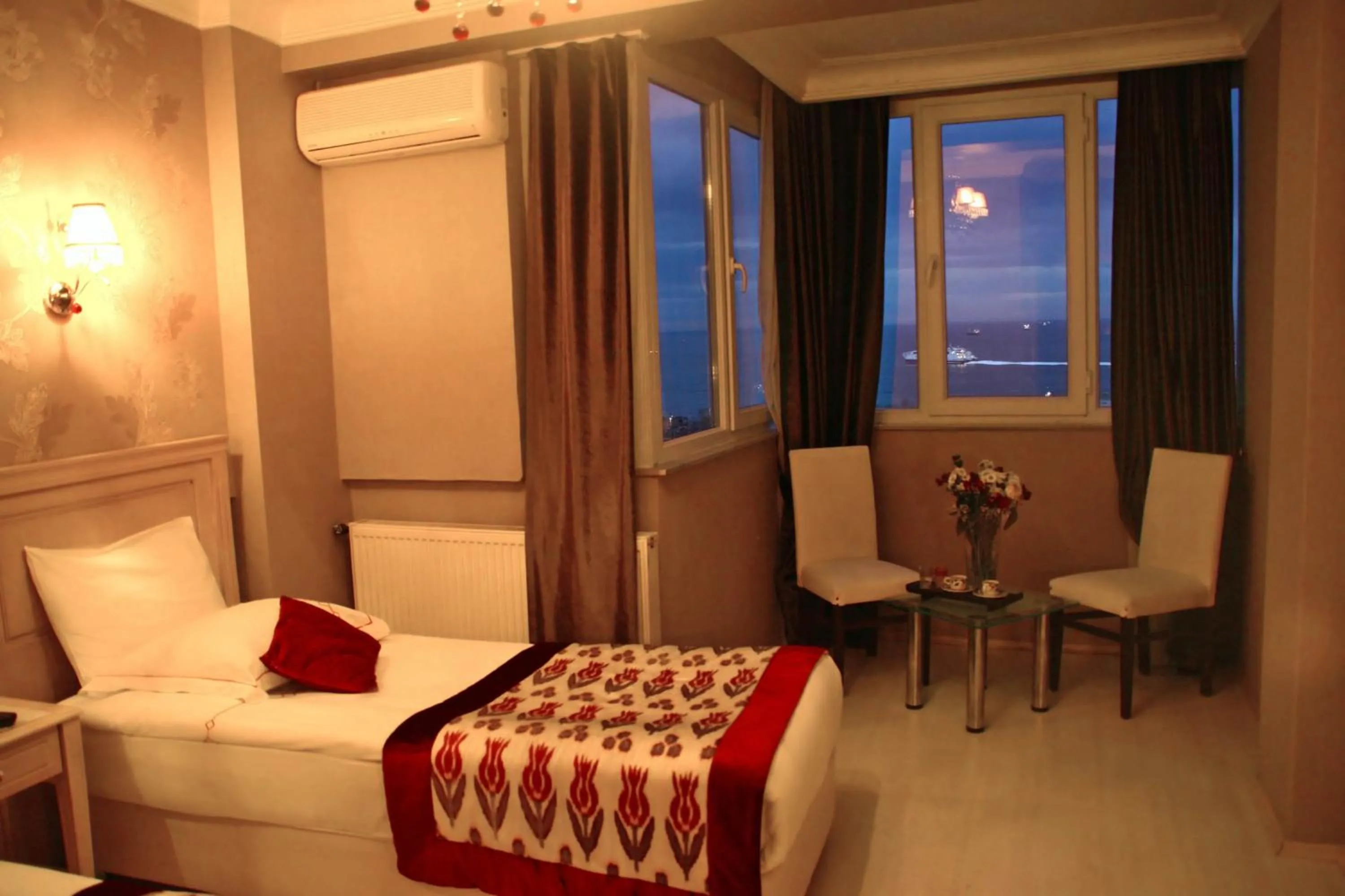 Deluxe Double Room with Sea View in Divas Hotel