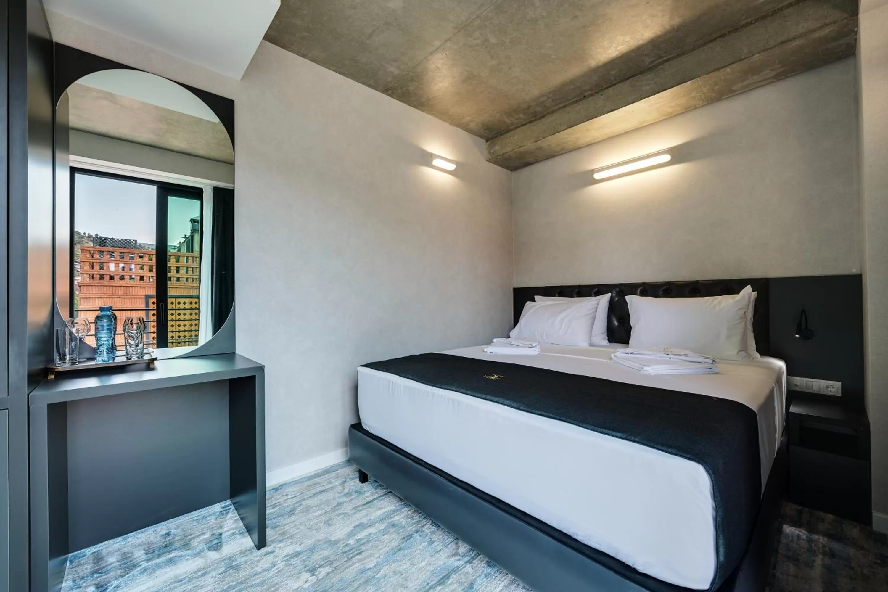 King Room with Spa Bath in Mit Hotel Tbilisi