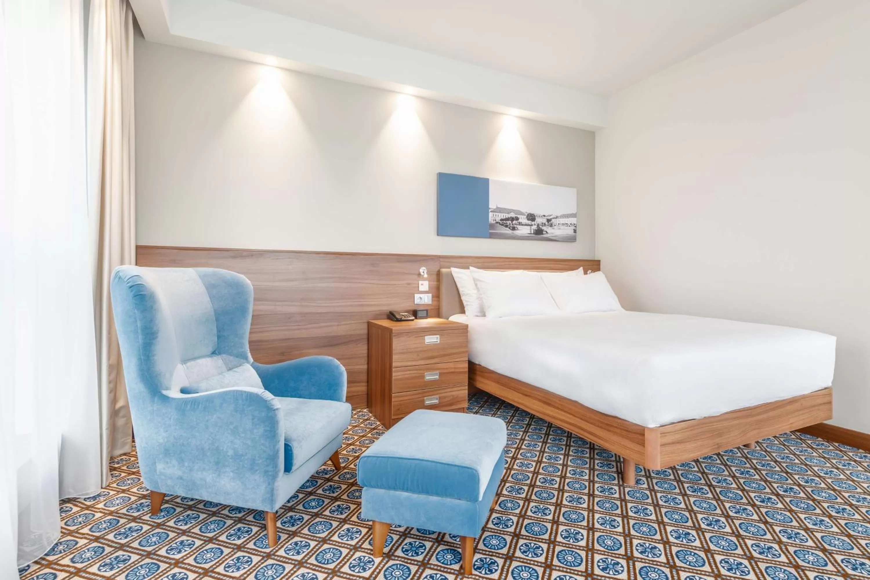 Family Connecting Rooms in Hampton by Hilton Oswiecim