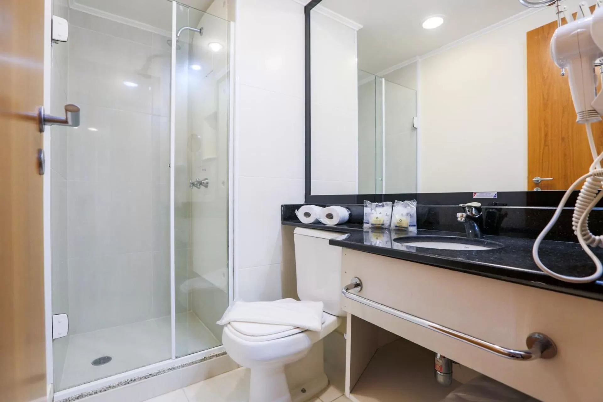Deluxe Double Room - single occupancy in Transamerica Executive Congonhas
