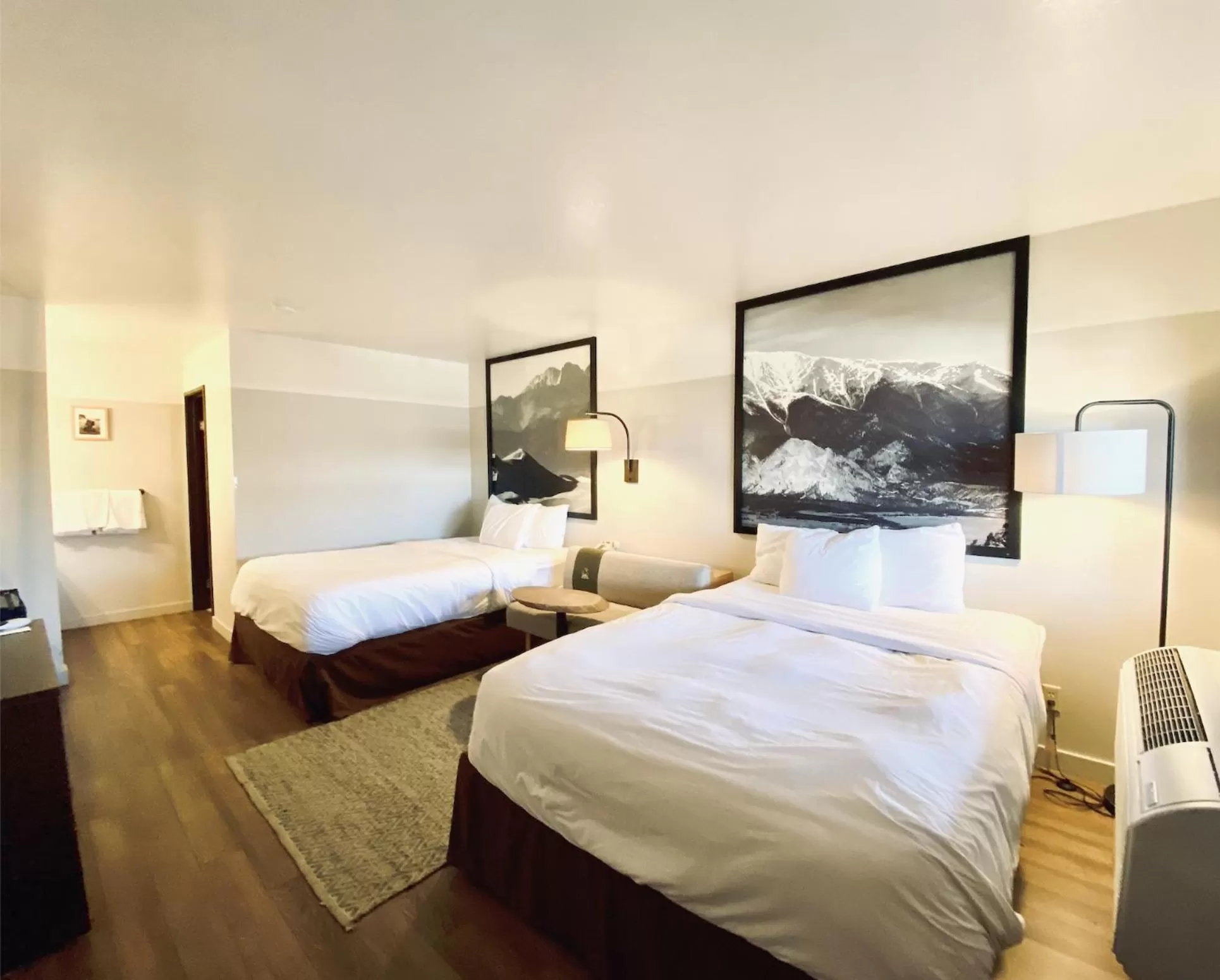 Loyal Duke Double Queen in Loyal Duke Lodge