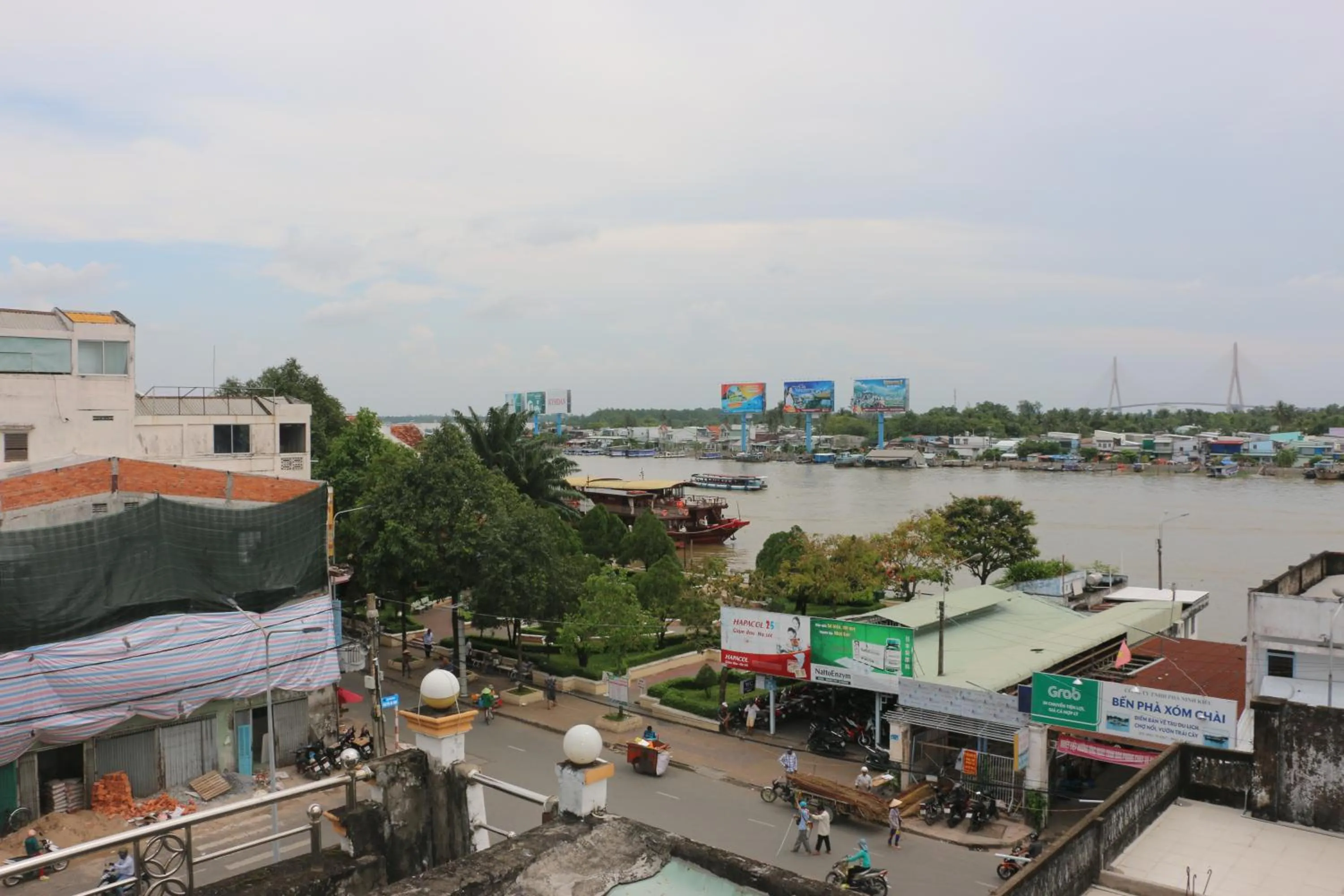Family Room with Private External Bathroom in Kim Long Hotel