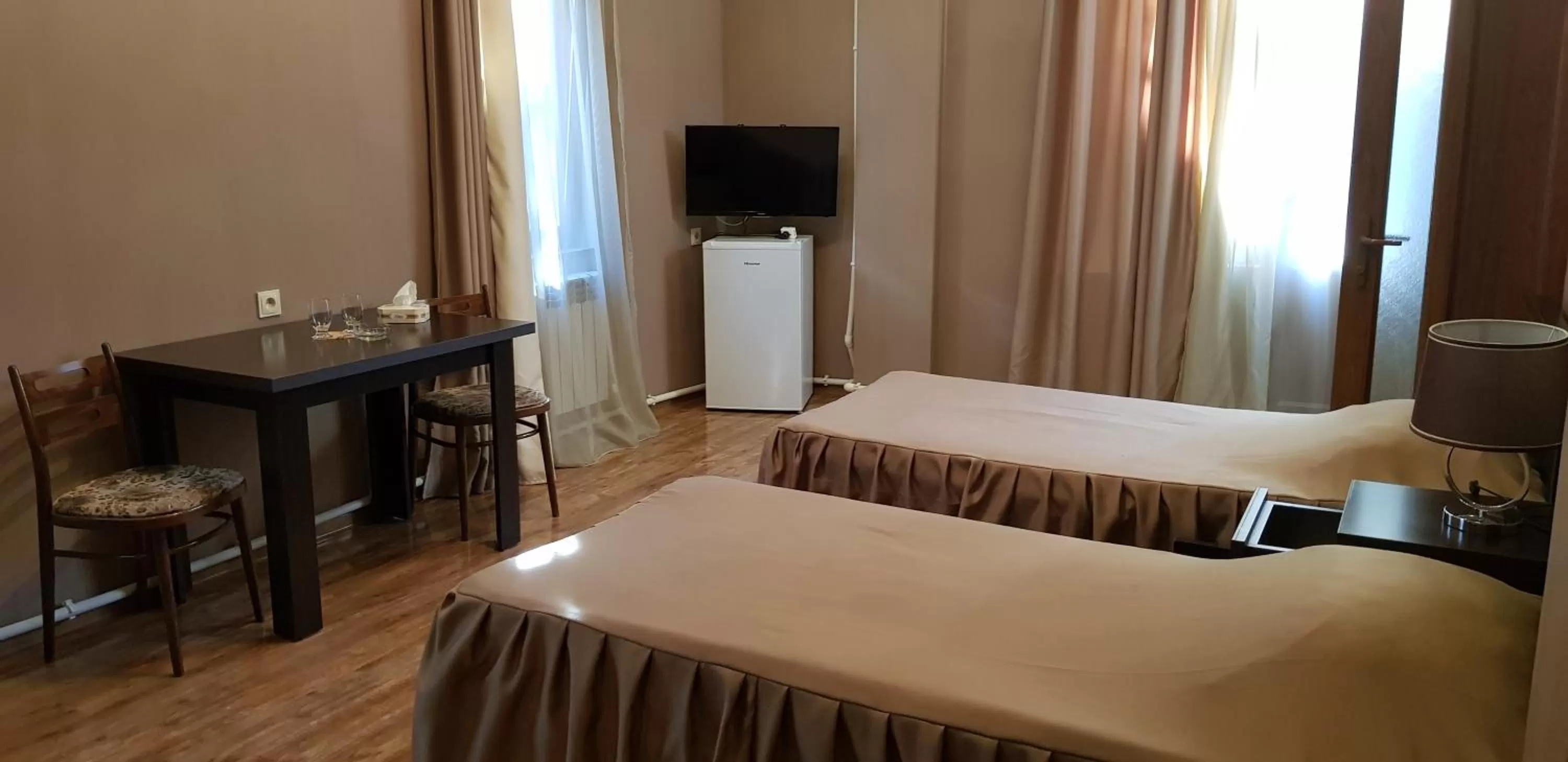 Twin Room with Balcony - single occupancy in Ruzan hotel