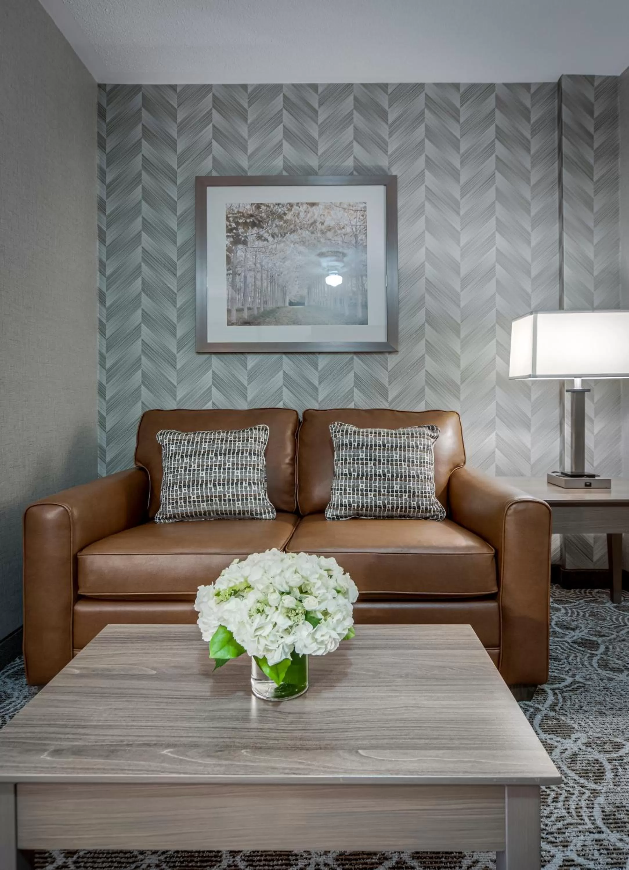 Queen Suite with Sofa Bed in Monte Carlo Inn Markham