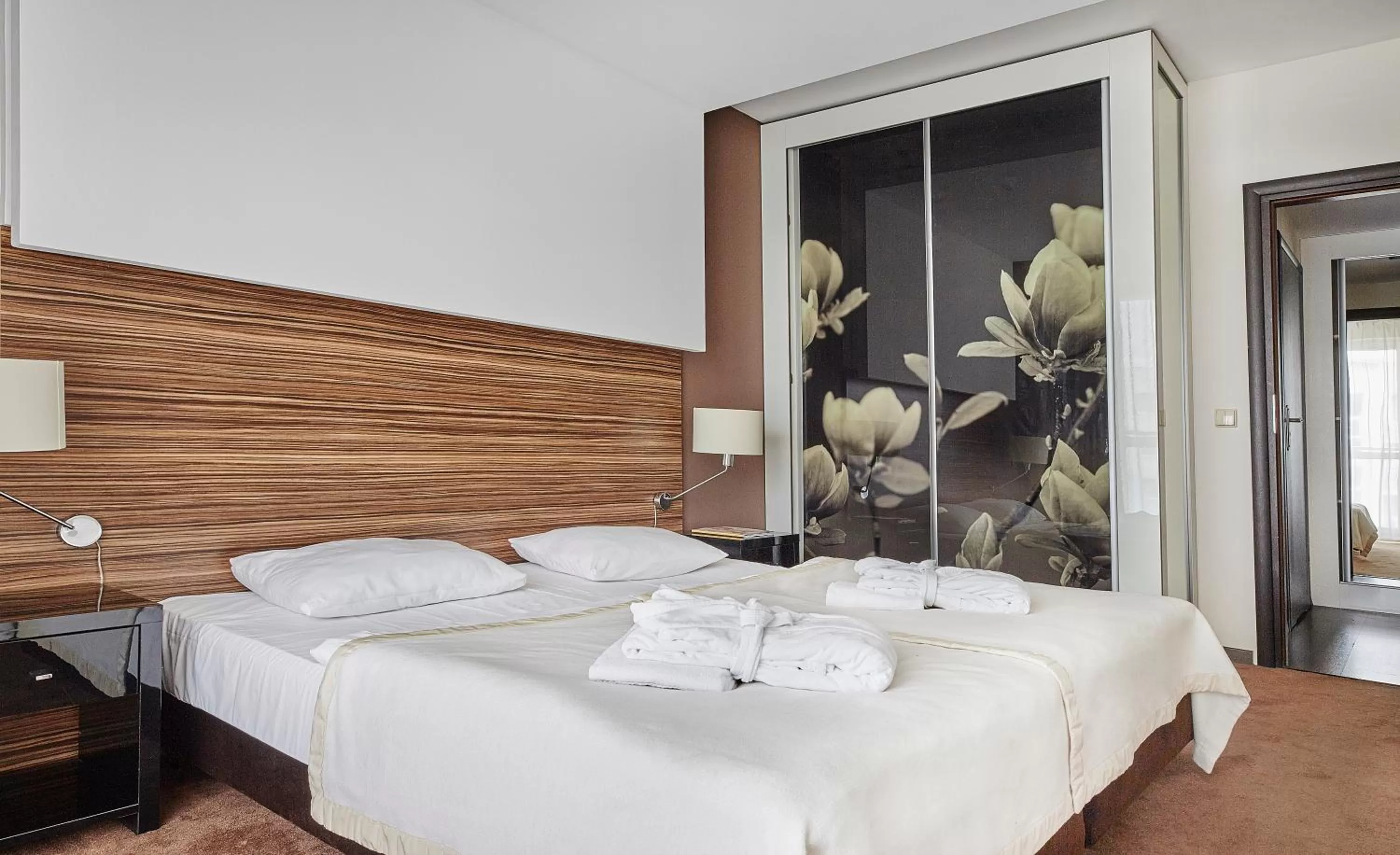 Deluxe Suite (2-4 Adults) in Hotel Diva SPA