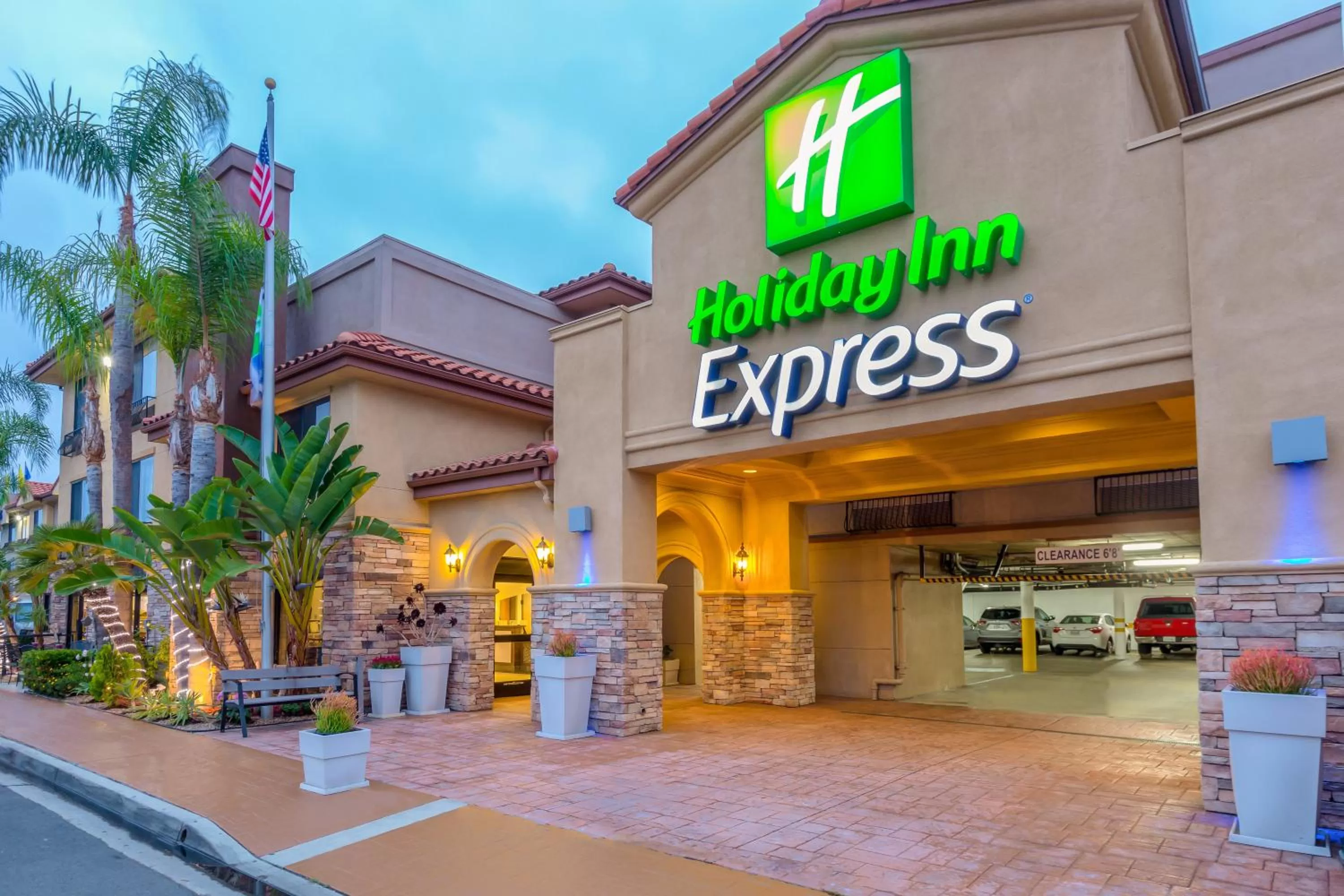Holiday Inn Express San Diego - Sea World Area by IHG