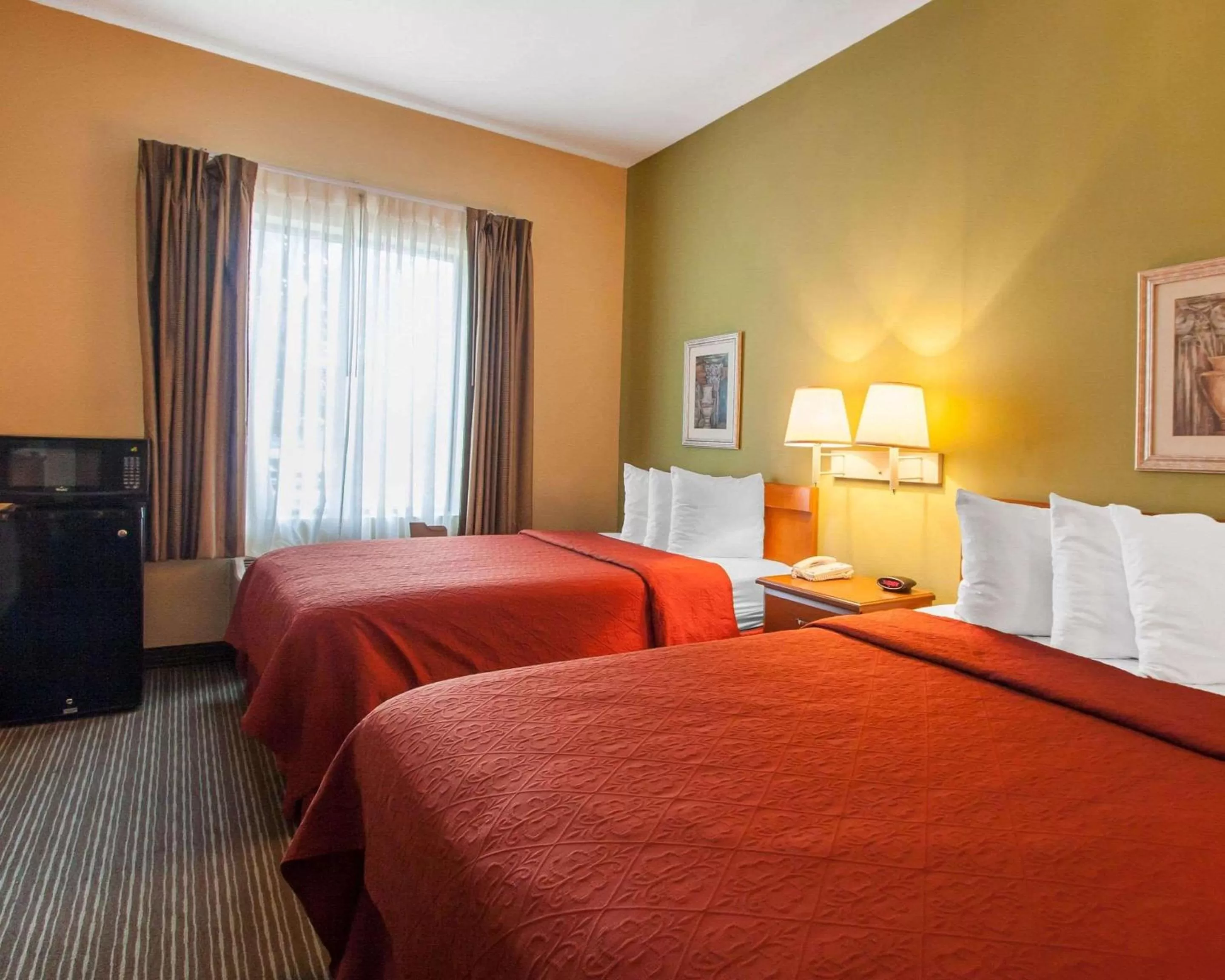 Double Room with Two Double Beds - Accessible/Non-Smoking in Quality Inn Joplin I-44