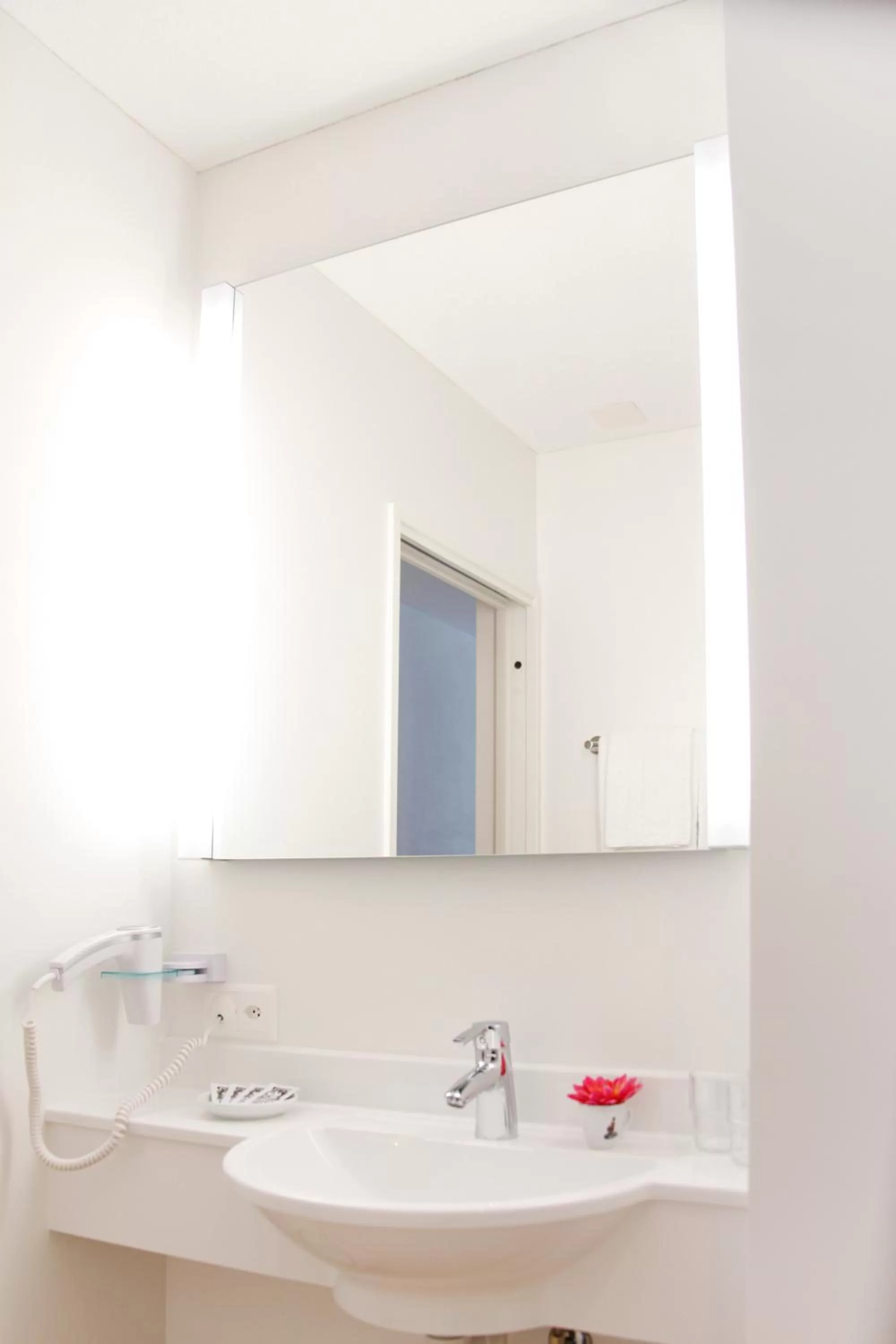 Twin or Double Room with Mountain View and Shower in Swiss Heidi Hotel