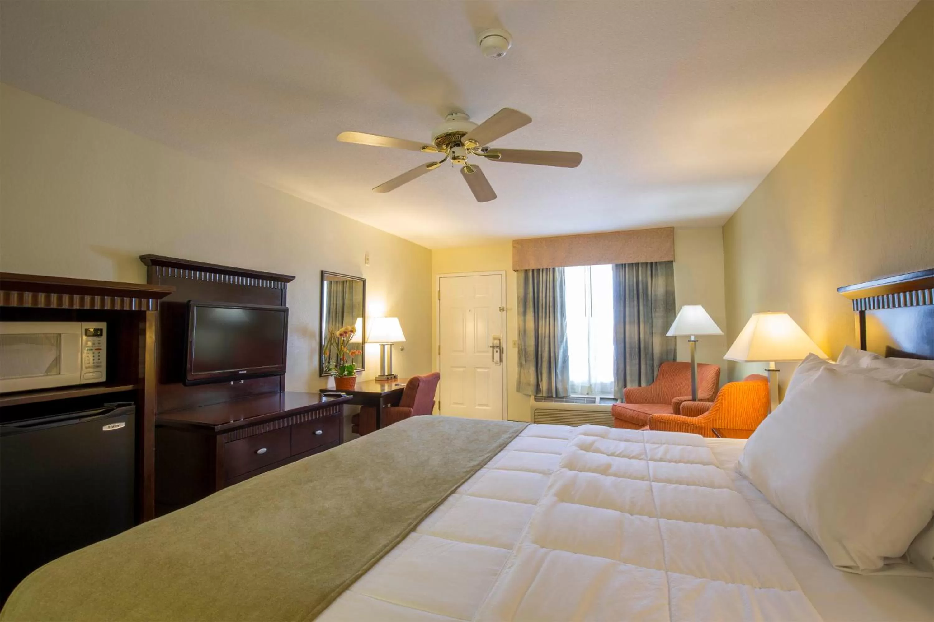 King Room in Brawley Inn