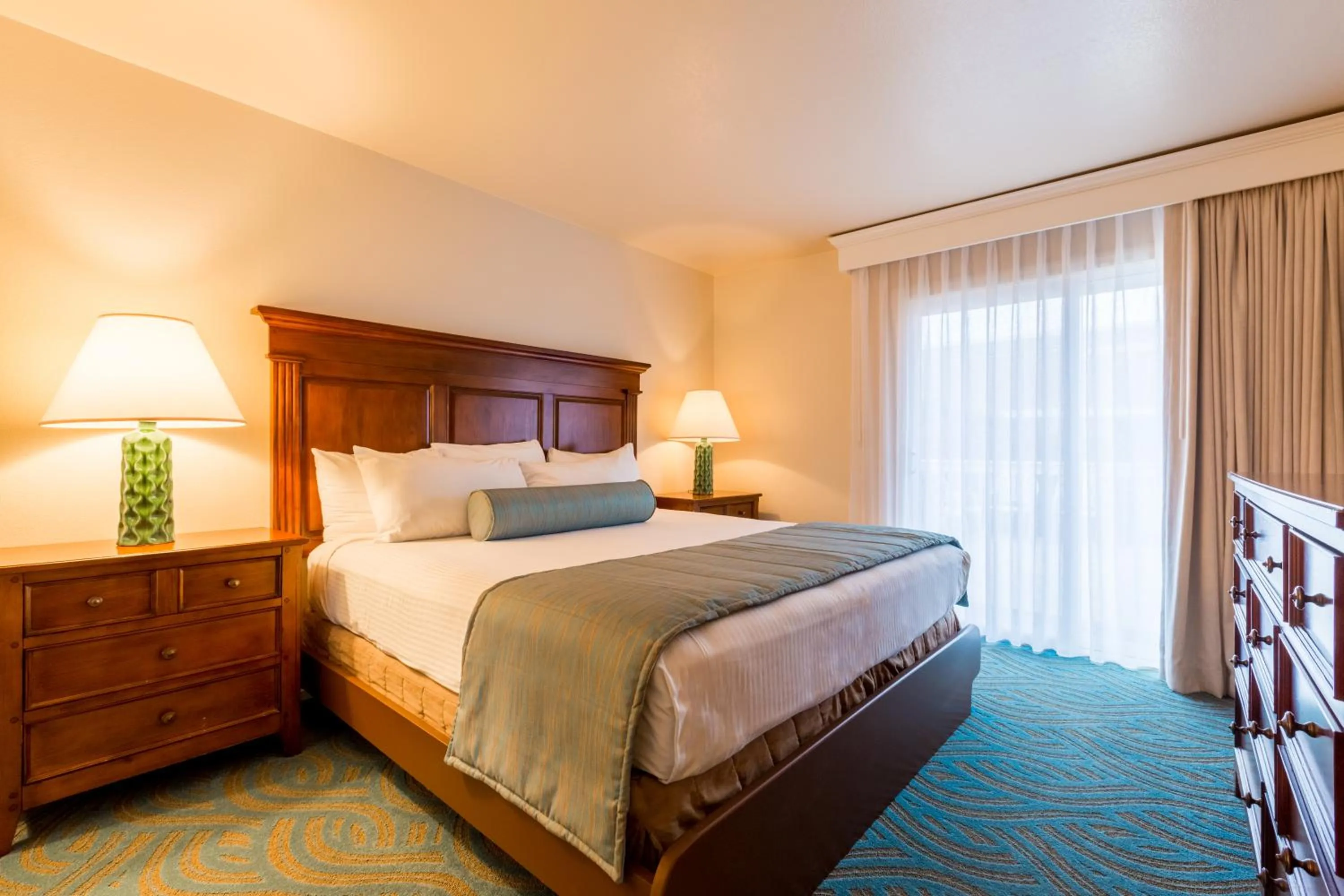 One-Bedroom Suite in Channel Island Shores