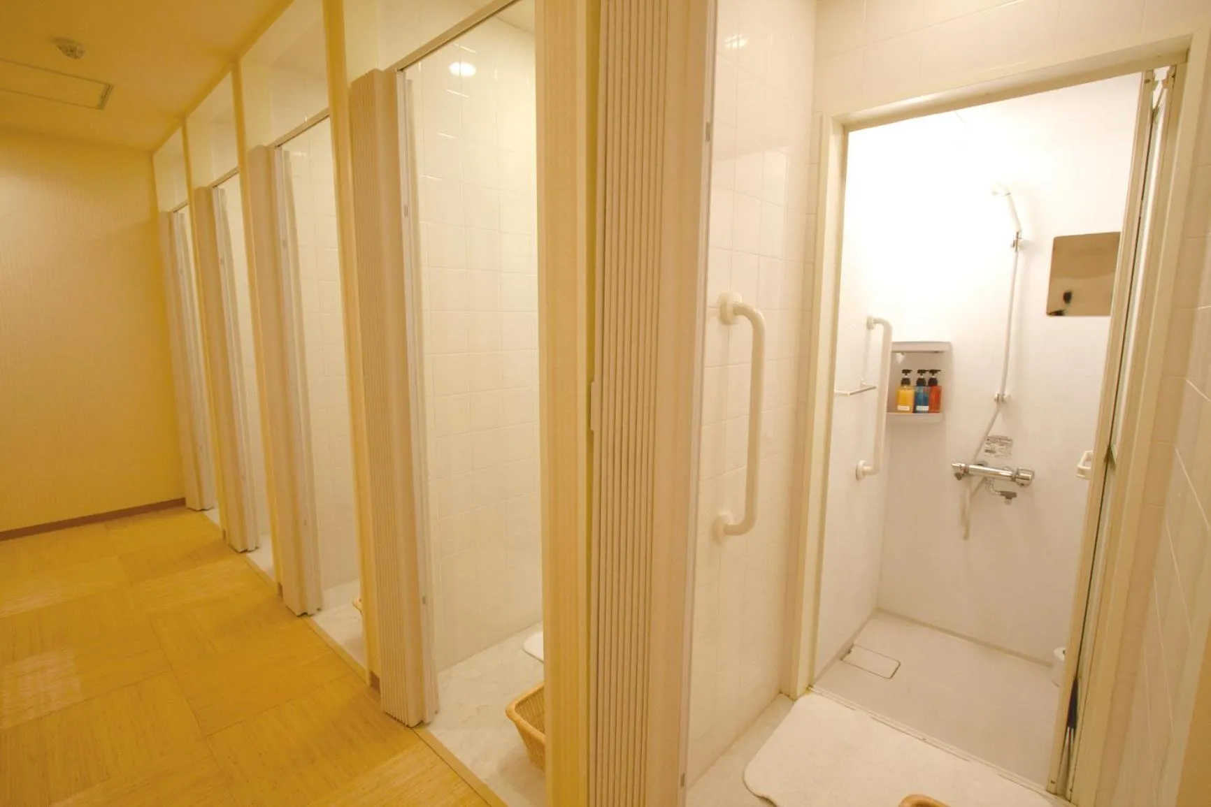 Deluxe Single Room - single occupancy in HEARTS Capsule Hotel & Spa Nakasu -Male only-