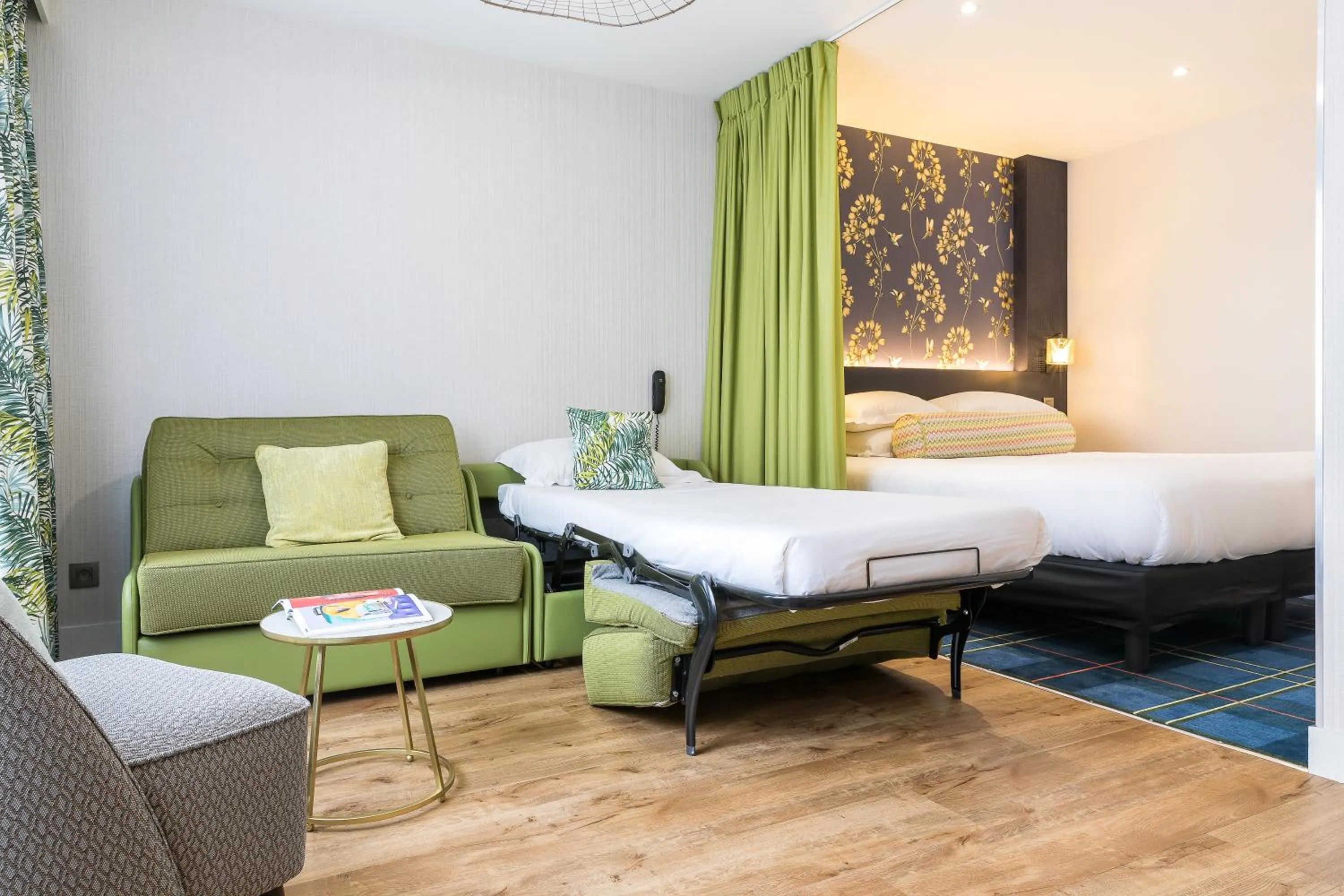 Studio (3 people) in CADET Residence