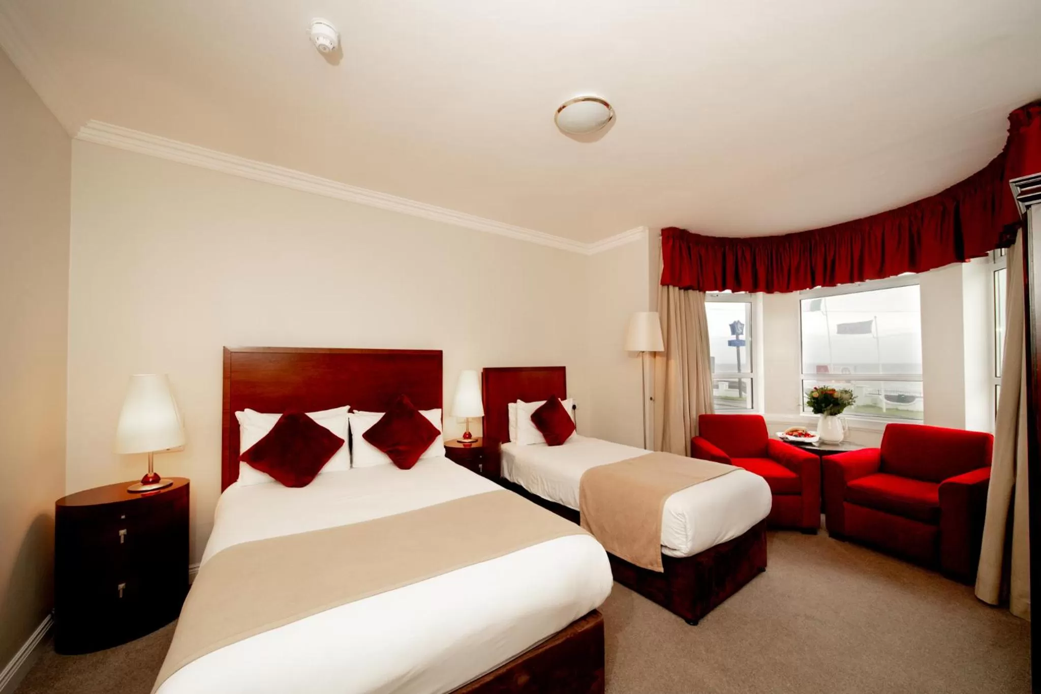 Triple Room (Double & Single bed) in White Sands Hotel